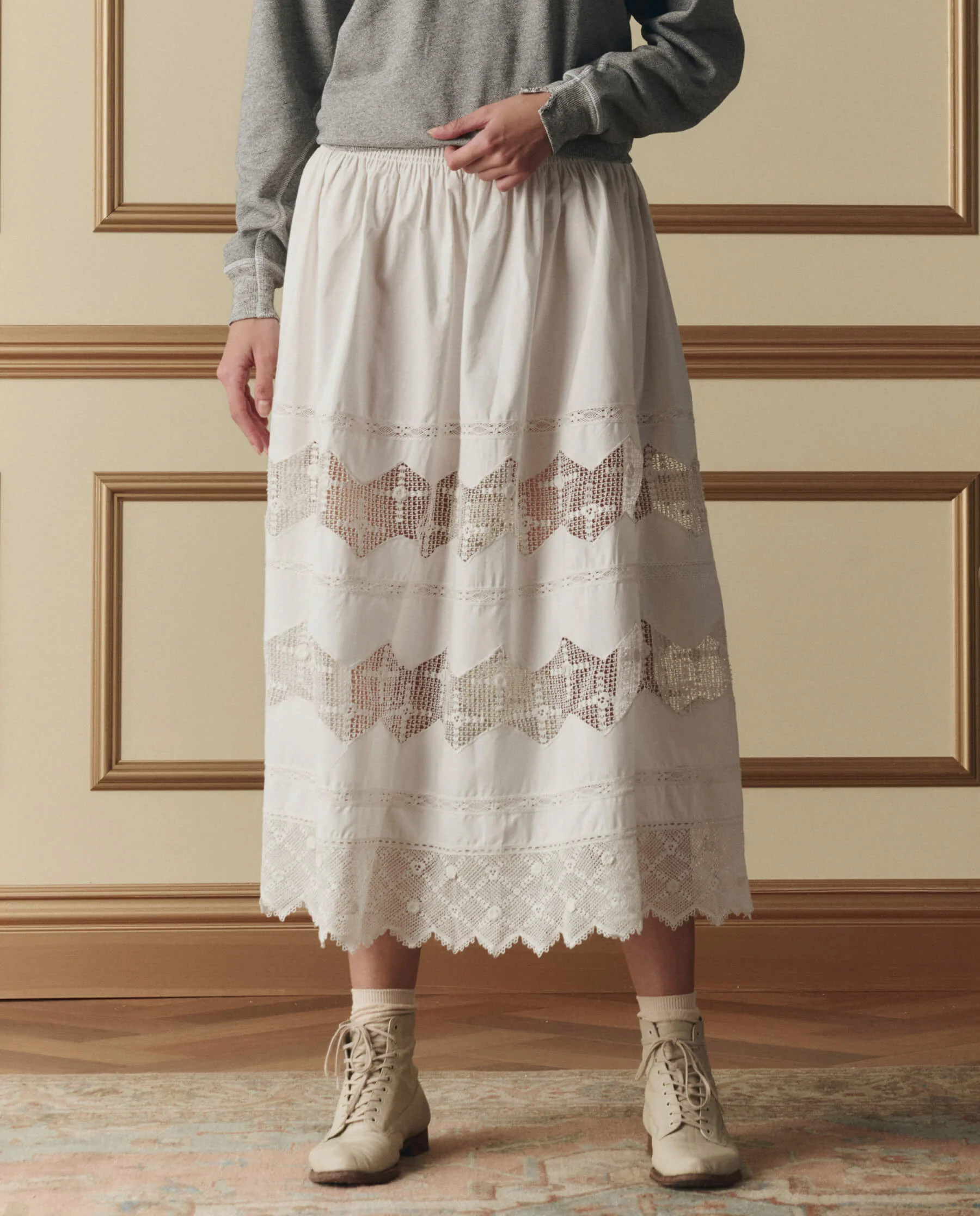 The Rosette Crochet Canary Skirt. -- Cream