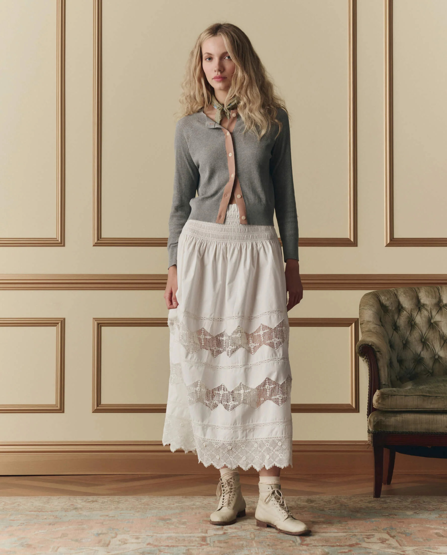 1086-the-dainty-cardigan.-heather-grey-3.webp The Dainty Cardigan. -- Heather Grey