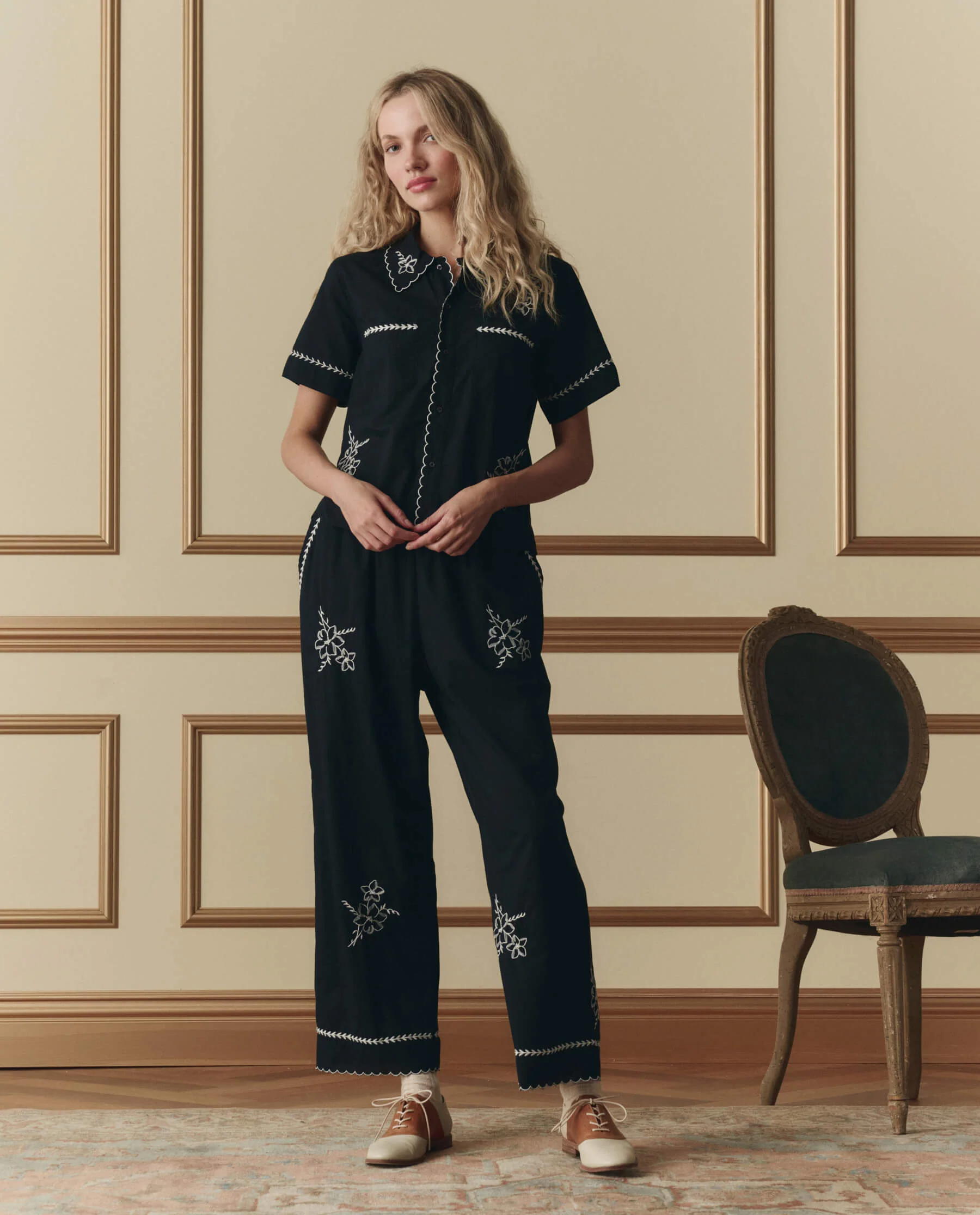 The Bowling Shirt W/ Hanky Embroidery. -- Black