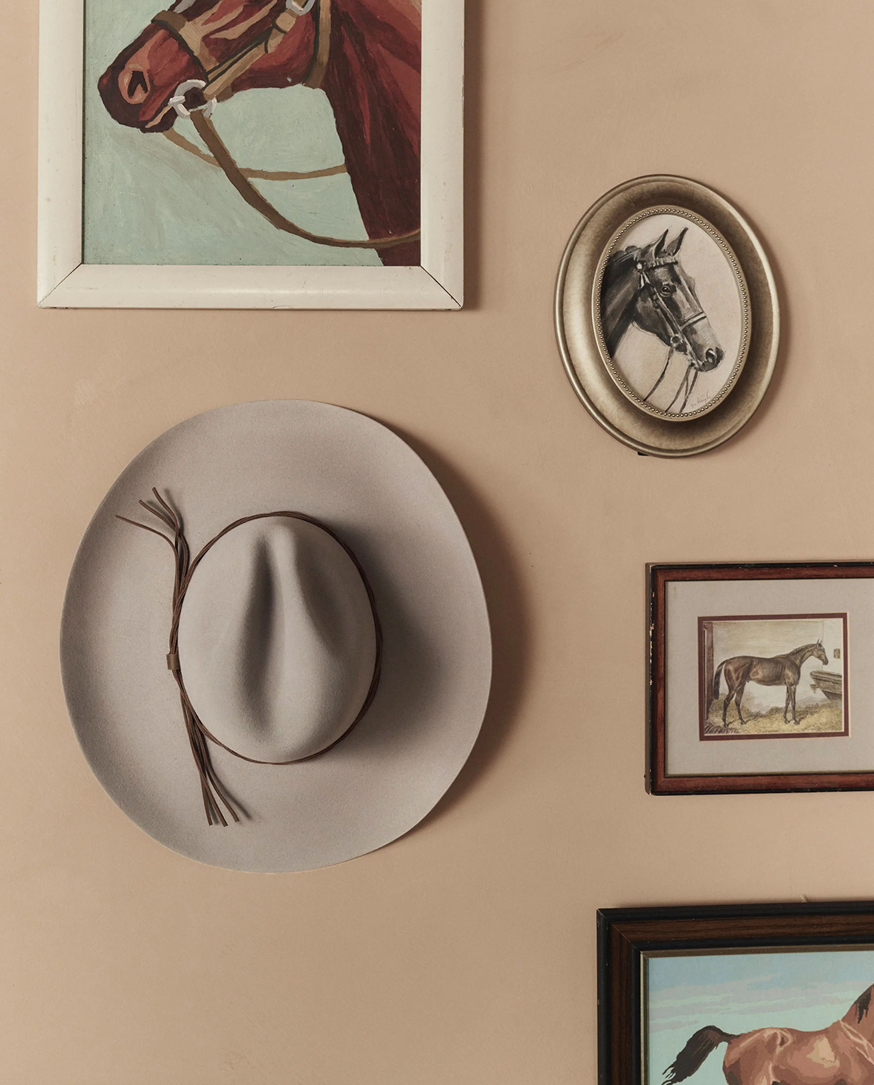 1245-the-gus-6x-hat.-ranch-tan-1.webp The Gus 6X Hat. -- Ranch Tan