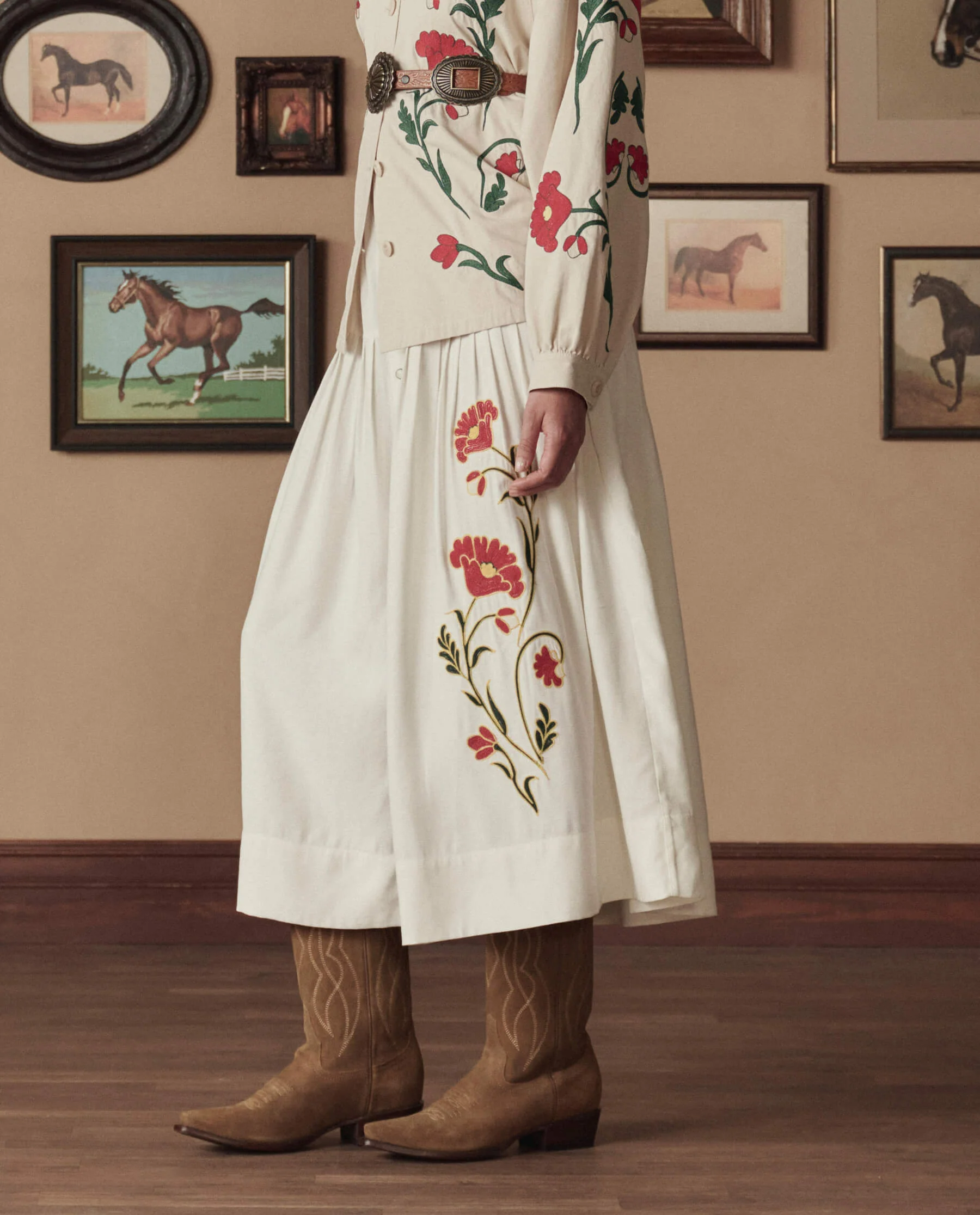 1304-the-cowboy-boot-suede-.-tan-4.webp The Cowboy Boot (Suede). -- Tan