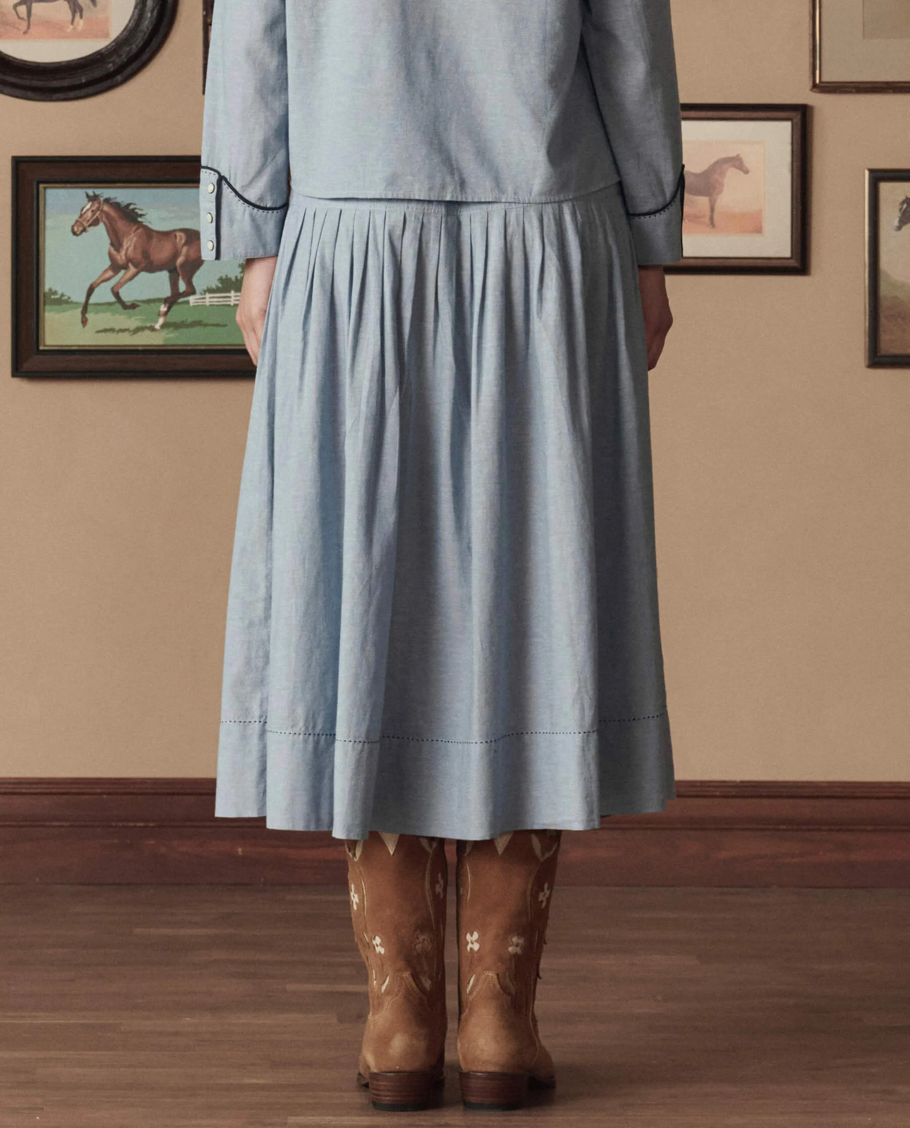1319-the-cowboy-boot-suede-floral-.-tan-floral-5.webp The Cowboy Boot (Suede Floral). -- Tan Floral