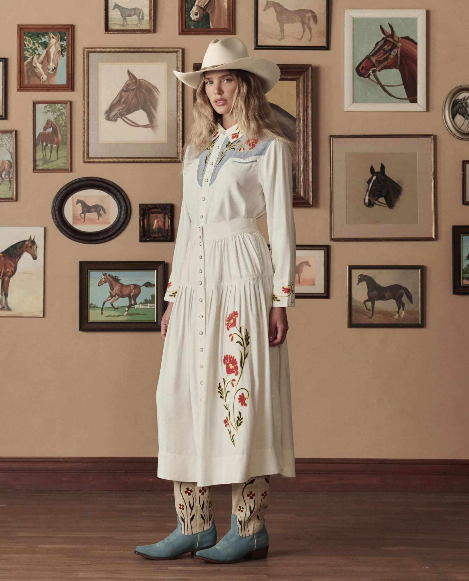 1330-the-cowboy-boot-suede-floral-.-washed-indigo-floral-5.webp The Cowboy Boot (Suede Floral). -- Washed Indigo Floral