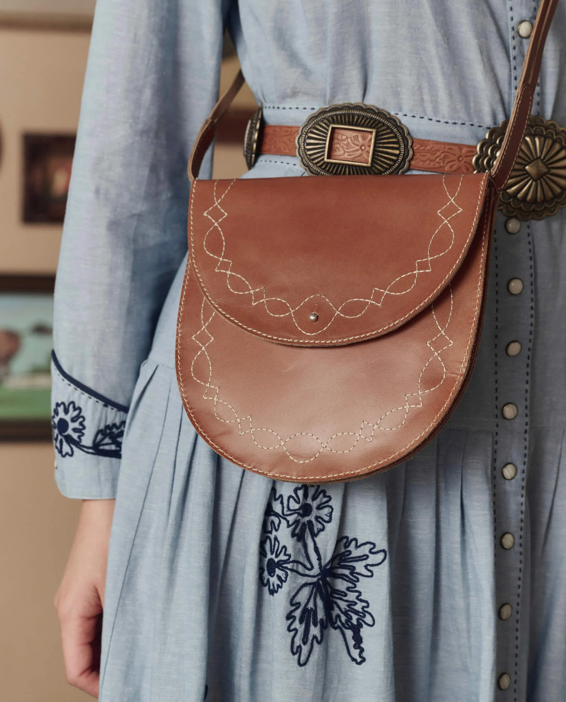 1380-the-saddle-stitch-bag.-cognac-2.webp The Saddle Stitch Bag. -- Cognac
