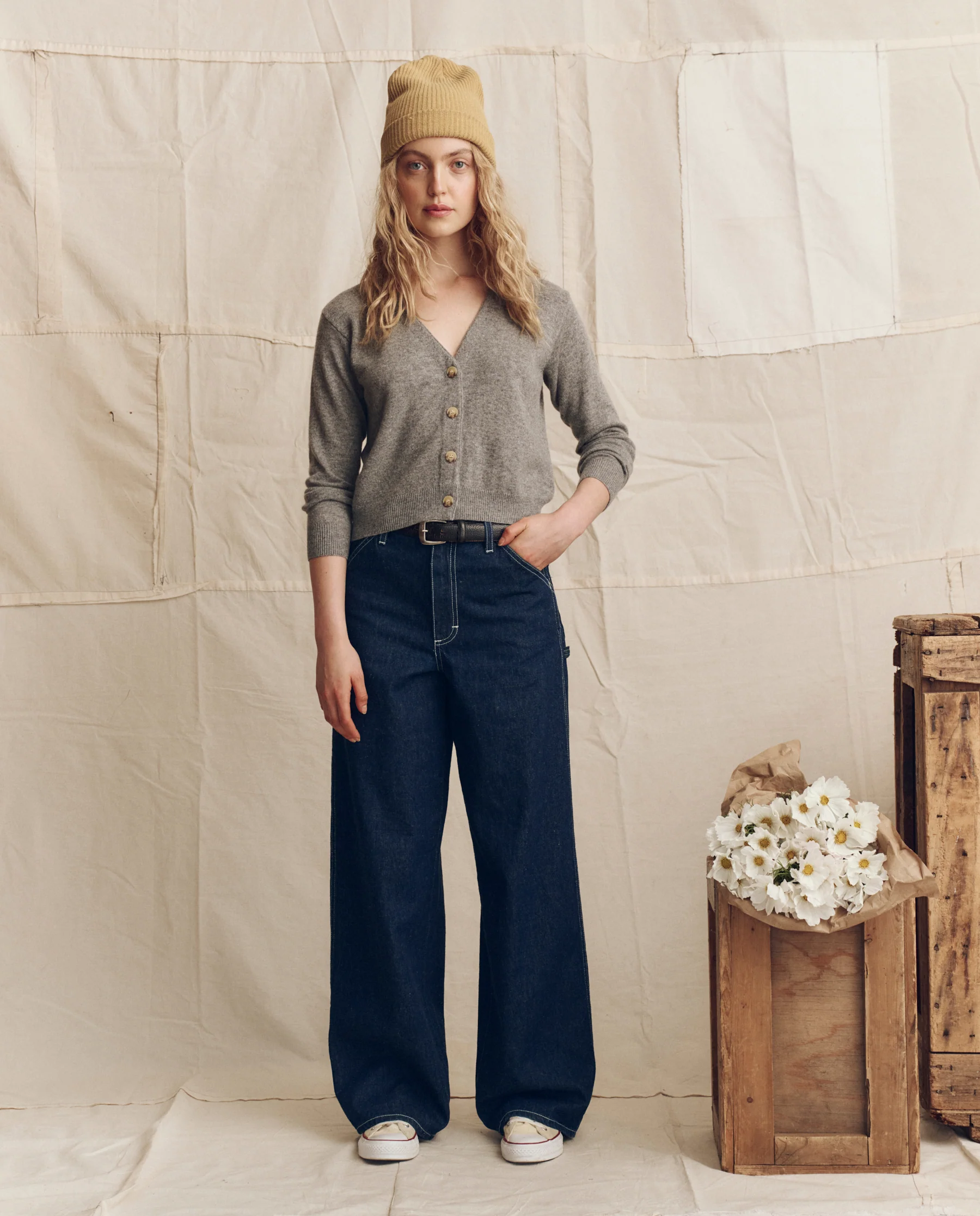 1669-the-cashmere-tiny-v-neck-cardigan.-heather-grey-1.webp The Cashmere Tiny V Neck Cardigan. -- Heather Grey