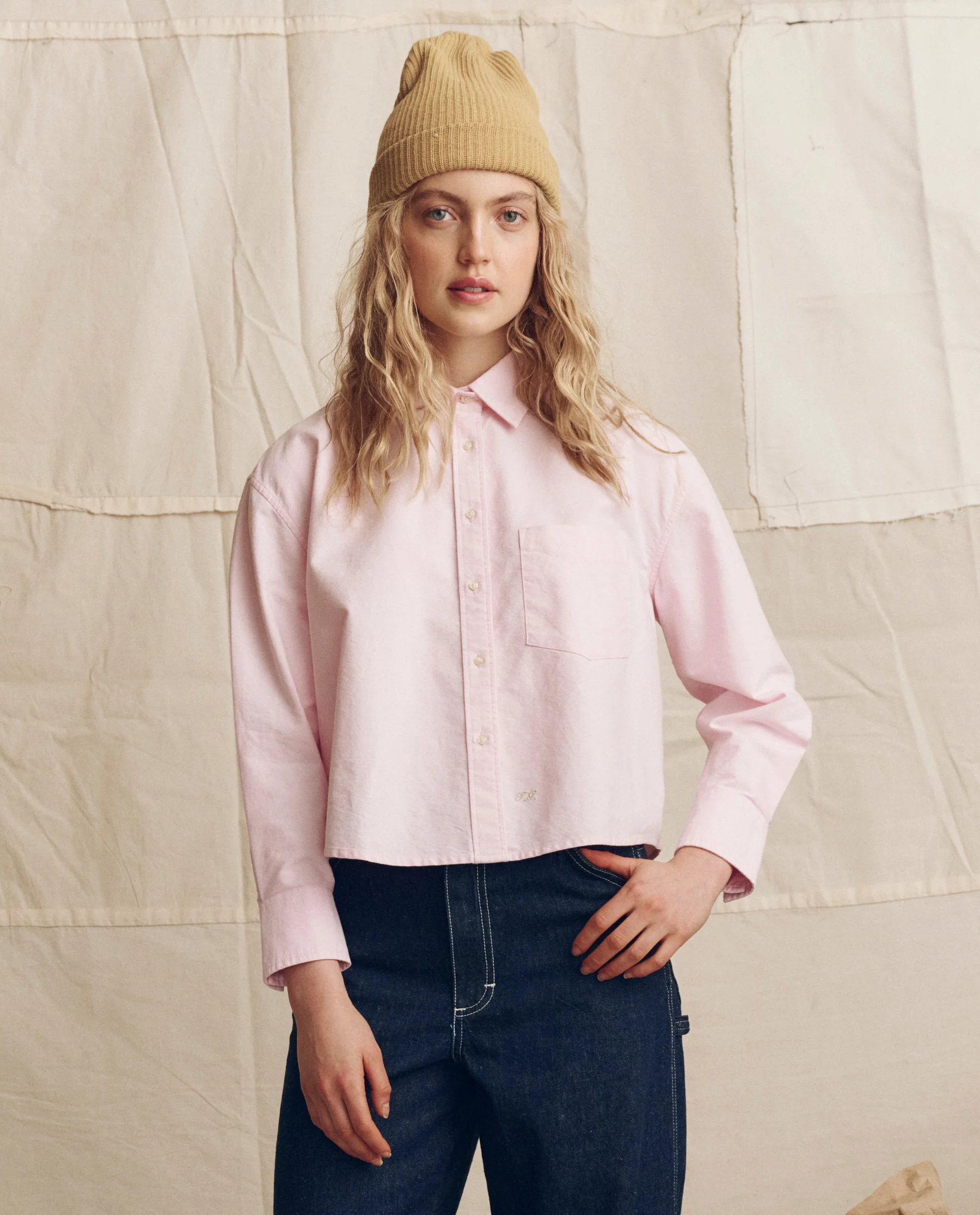 The Cropped Oxford Shirt. -- Soft Pink