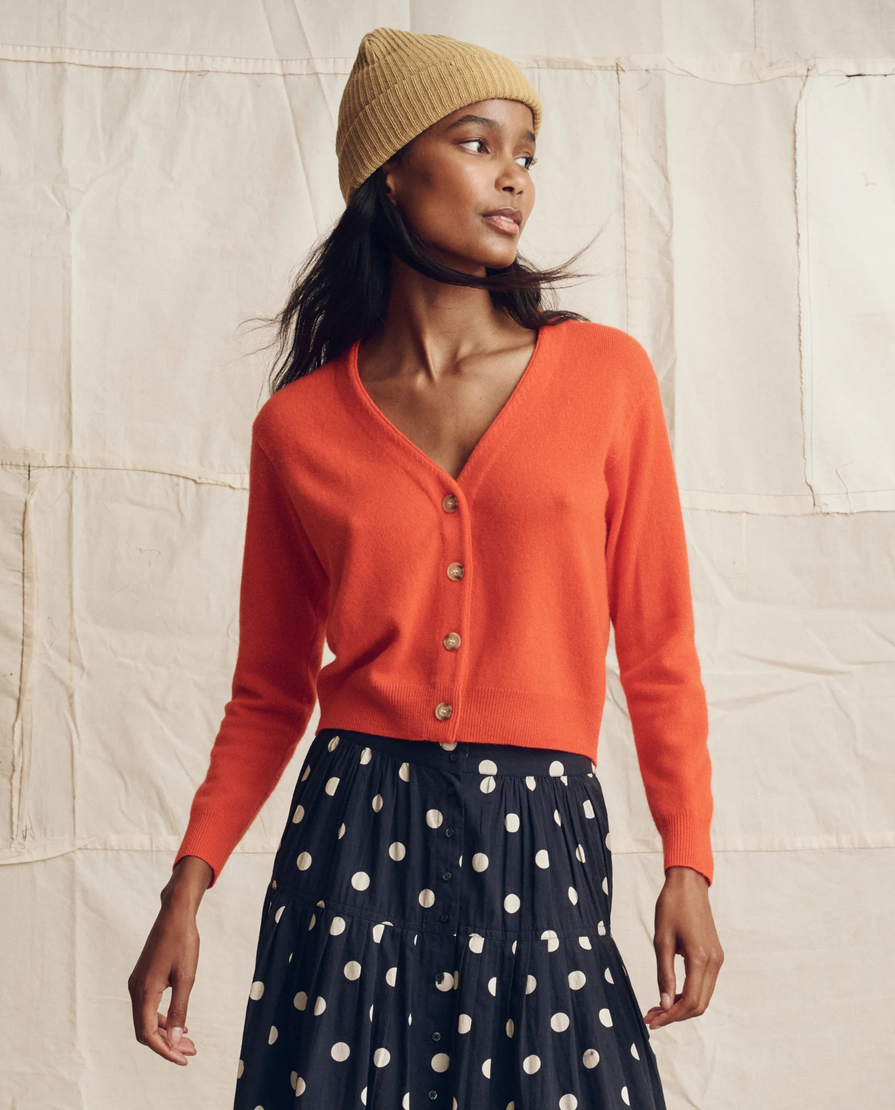1727-the-cashmere-tiny-v-neck-cardigan.-hot-orange-1.webp The Cashmere Tiny V Neck Cardigan. -- Hot Orange