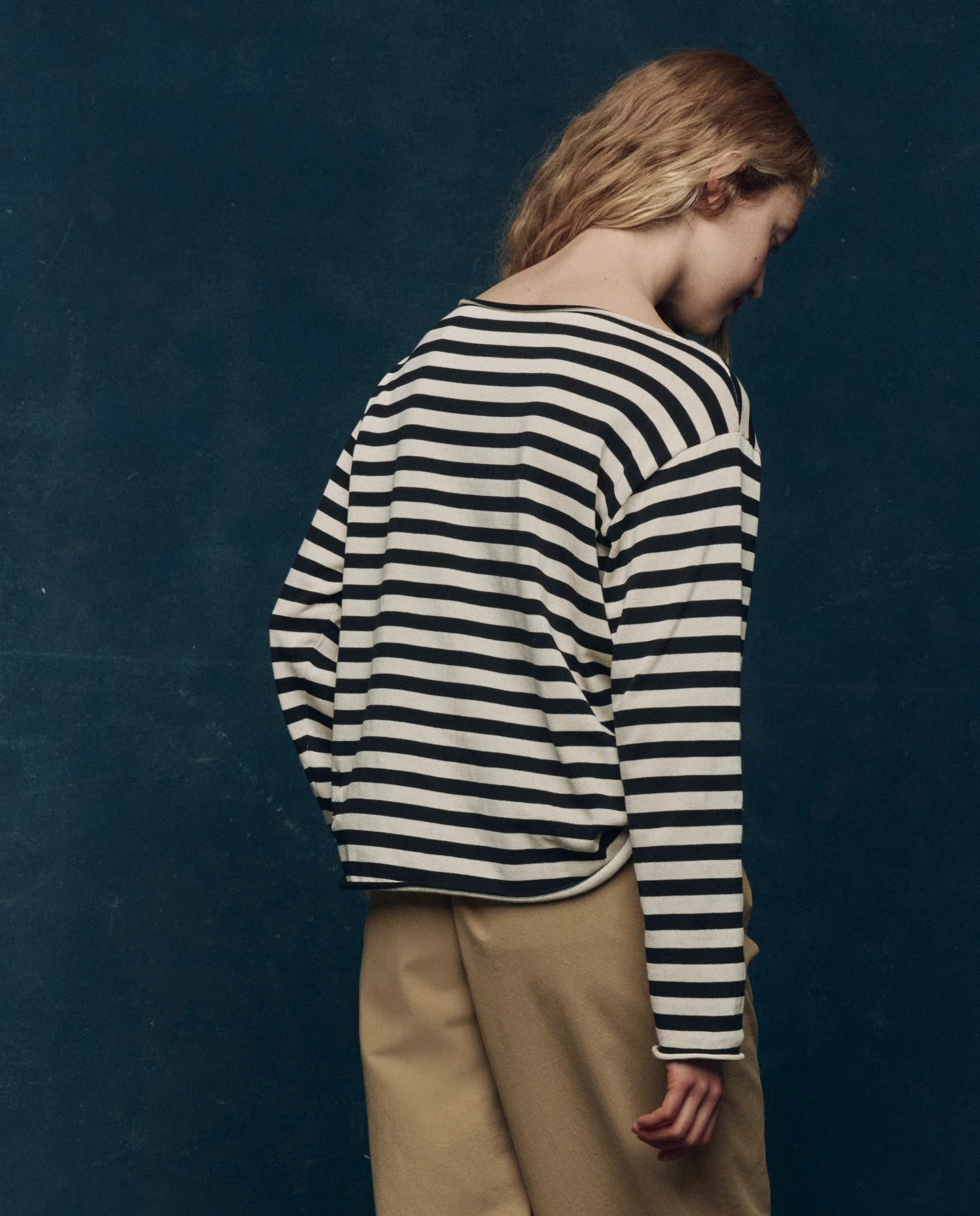 1816-the-sailor-sweater.-black-stripe-3.webp The Sailor Sweater. -- Black Stripe