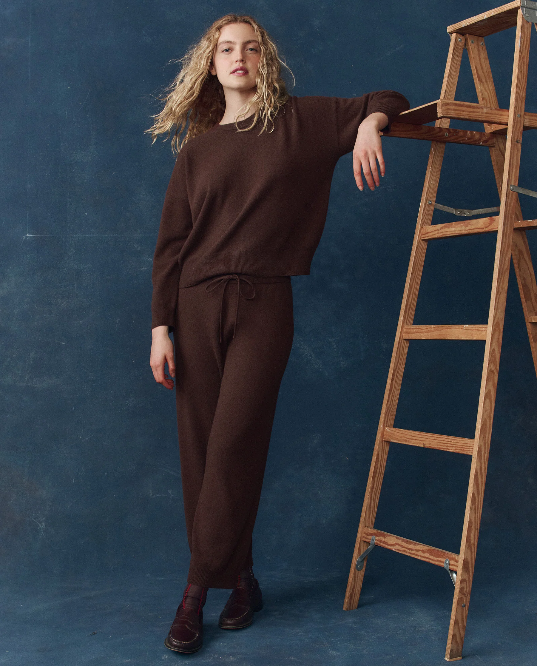 1842-the-cashmere-crew.-chocolate-3.webp The Cashmere Crew. -- Chocolate