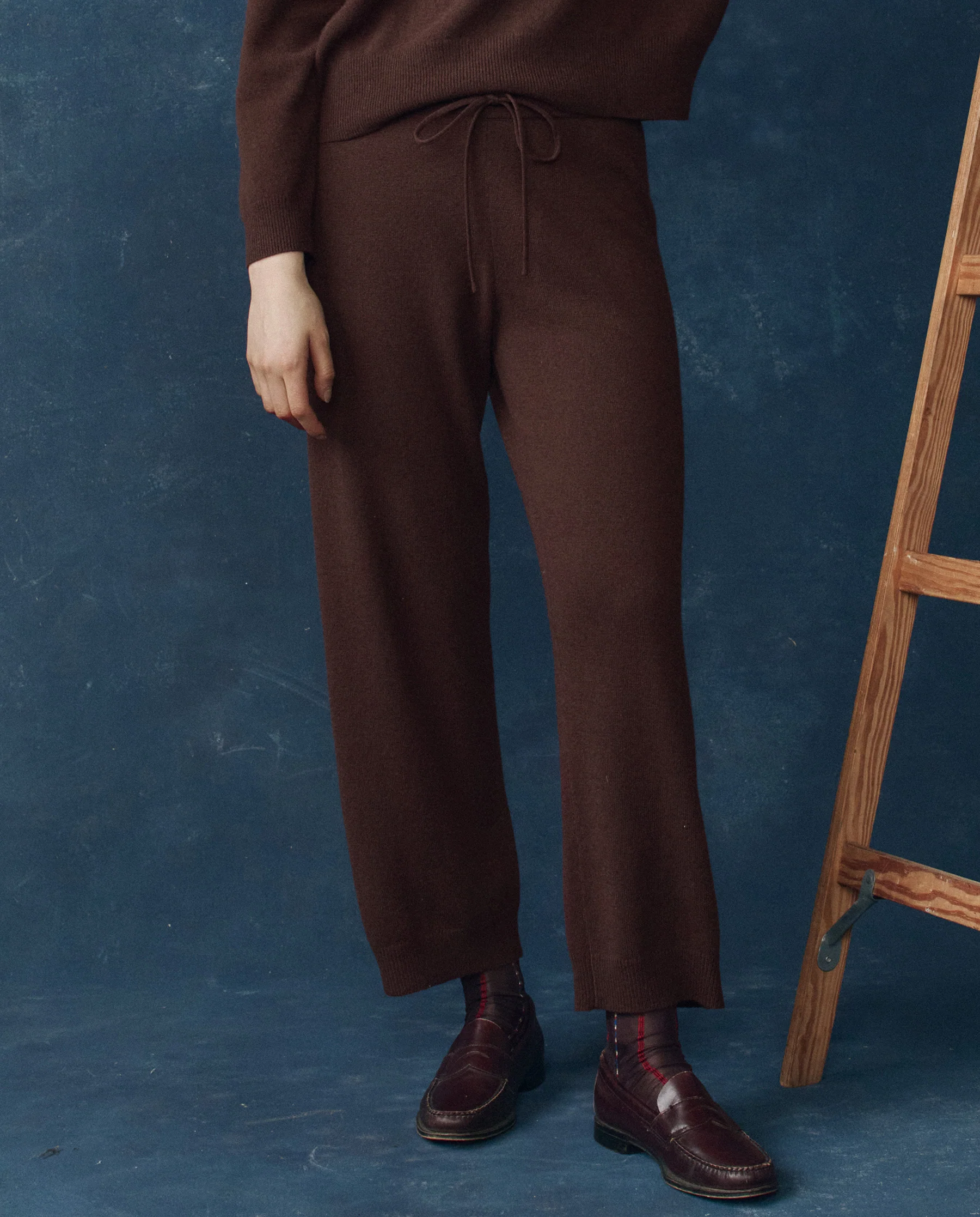 1847-the-cashmere-lantern-pant.-chocolate-1.webp The Cashmere Lantern Pant. -- Chocolate