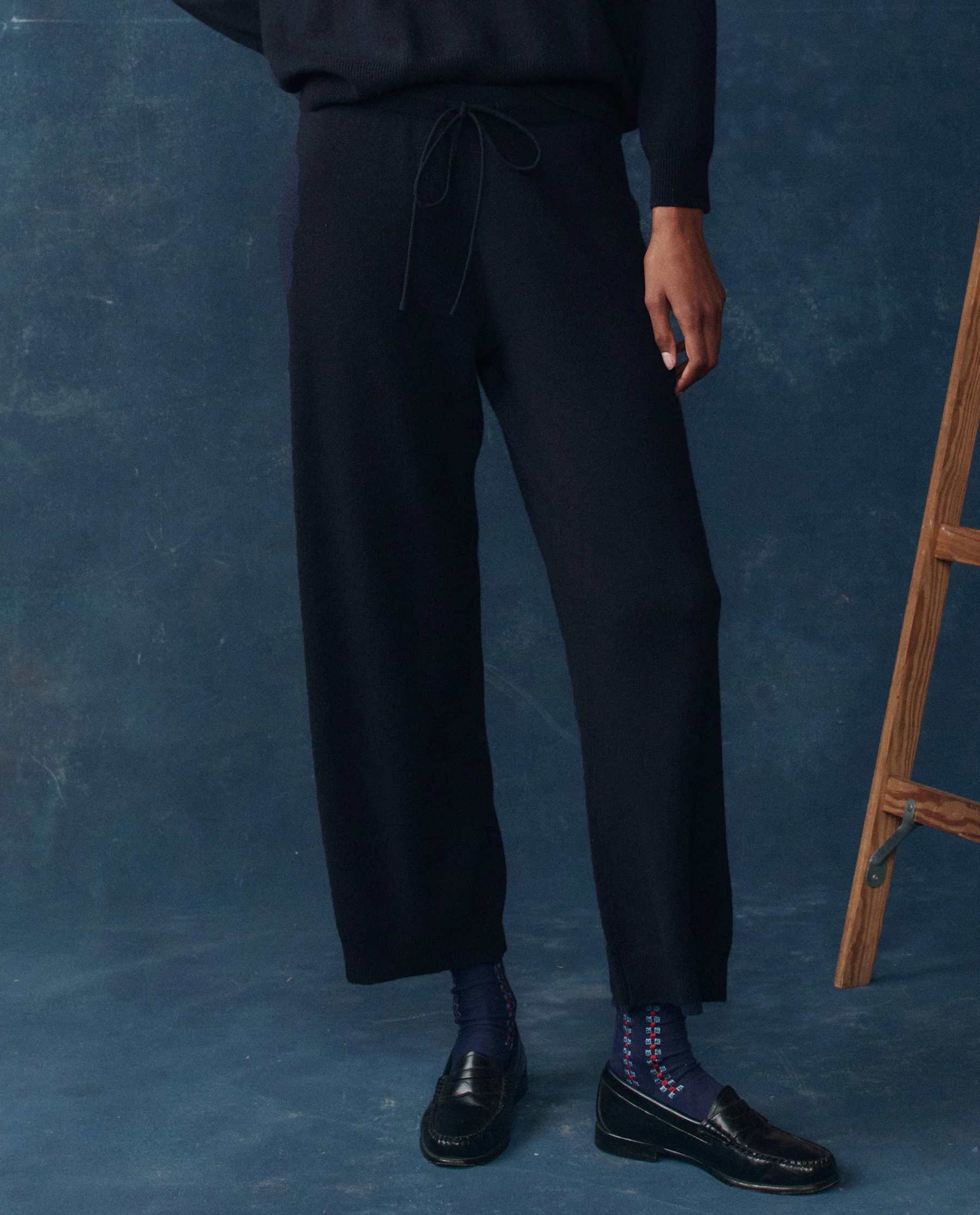 1852-the-cashmere-lantern-pant.-navy-1.webp The Cashmere Lantern Pant. -- Navy