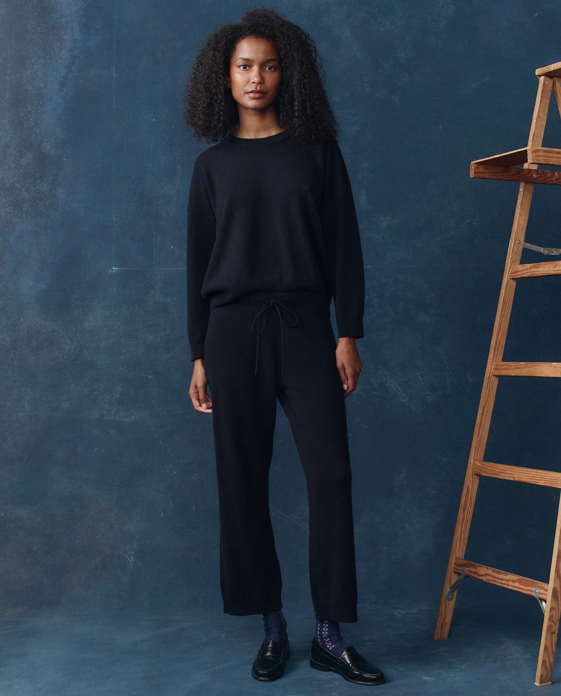 The Cashmere Lantern Pant. -- Navy