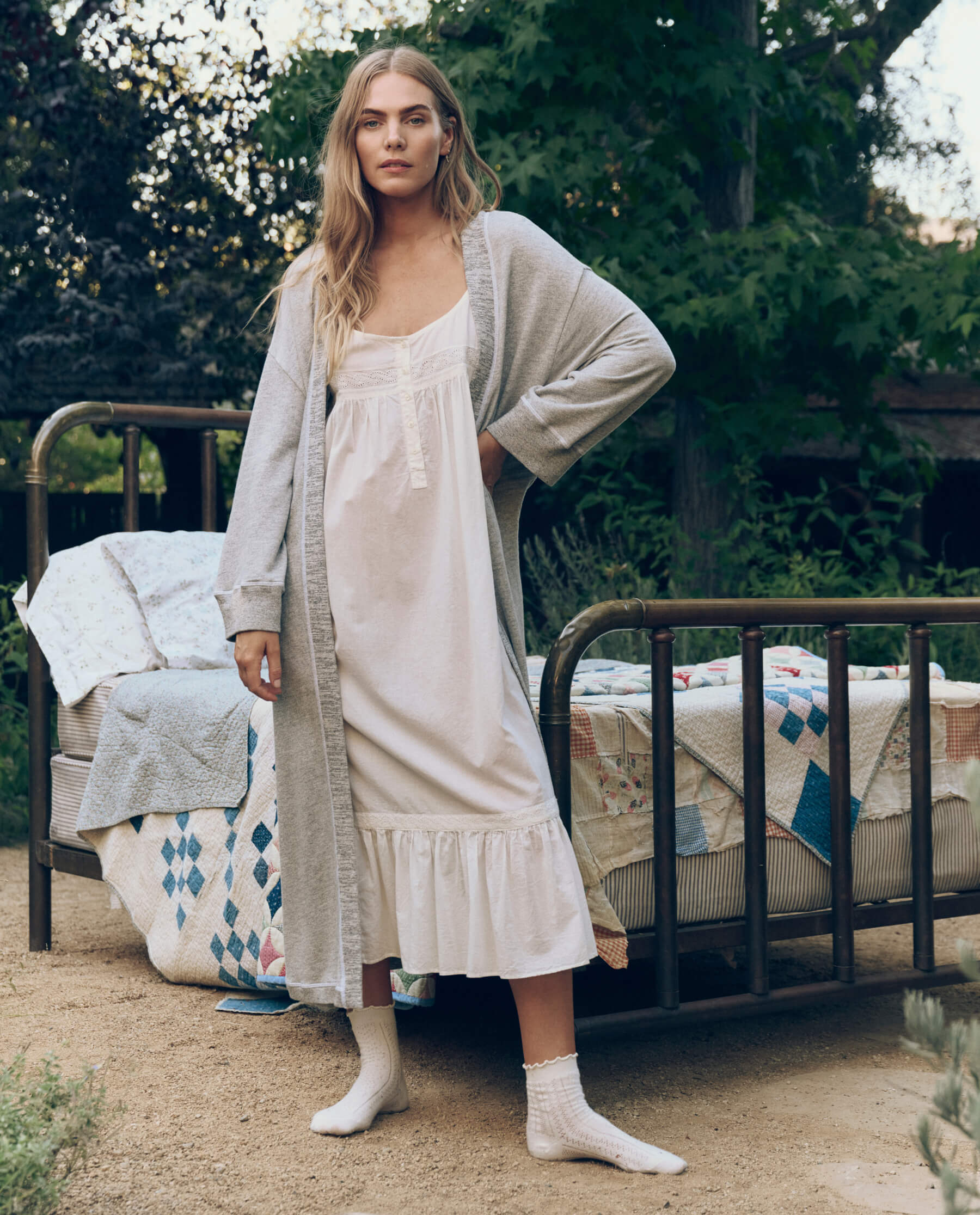 1990-the-sweatshirt-robe.-light-heather-grey-1.jpg The Sweatshirt Robe. -- Light Heather Grey