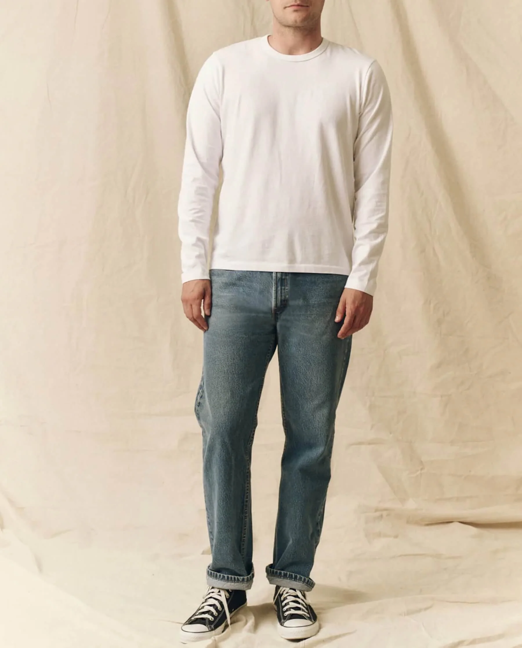 2657-the-men-s-pure-knits-long-sleeve-slim-crew.-true-white-1.webp The Men's Pure Knits Long Sleeve Slim Crew. -- True White