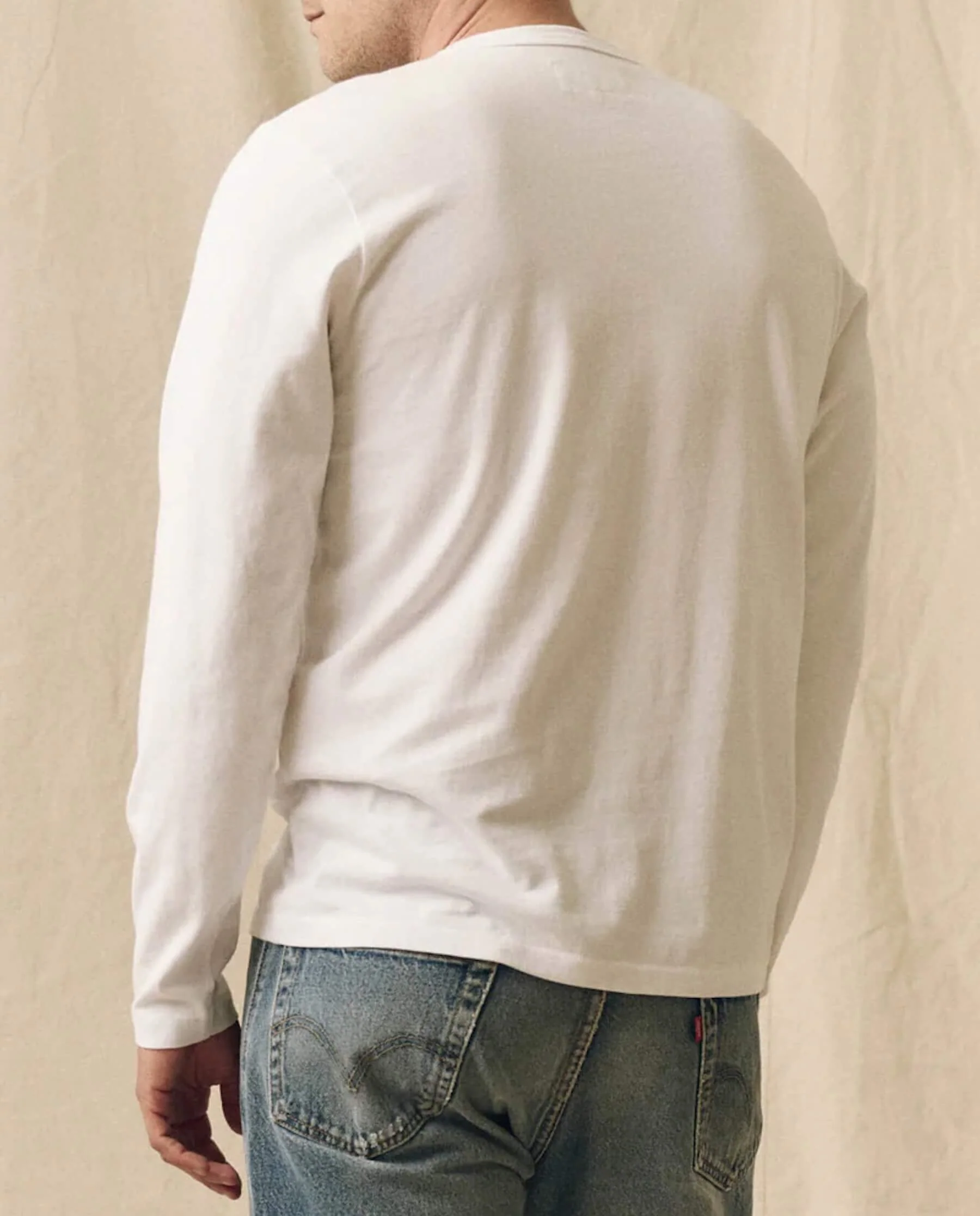 2657-the-men-s-pure-knits-long-sleeve-slim-crew.-true-white-2.webp The Men's Pure Knits Long Sleeve Slim Crew. -- True White