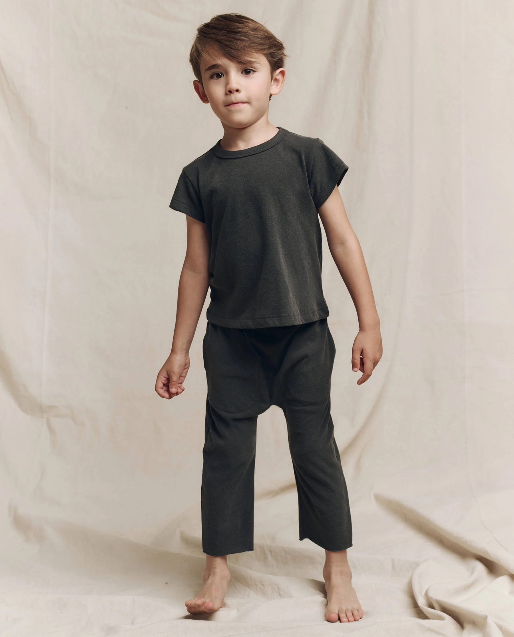 2687-the-little-boxy-crew.-solid-washed-black-2.webp The Little Boxy Crew. Solid -- Washed Black