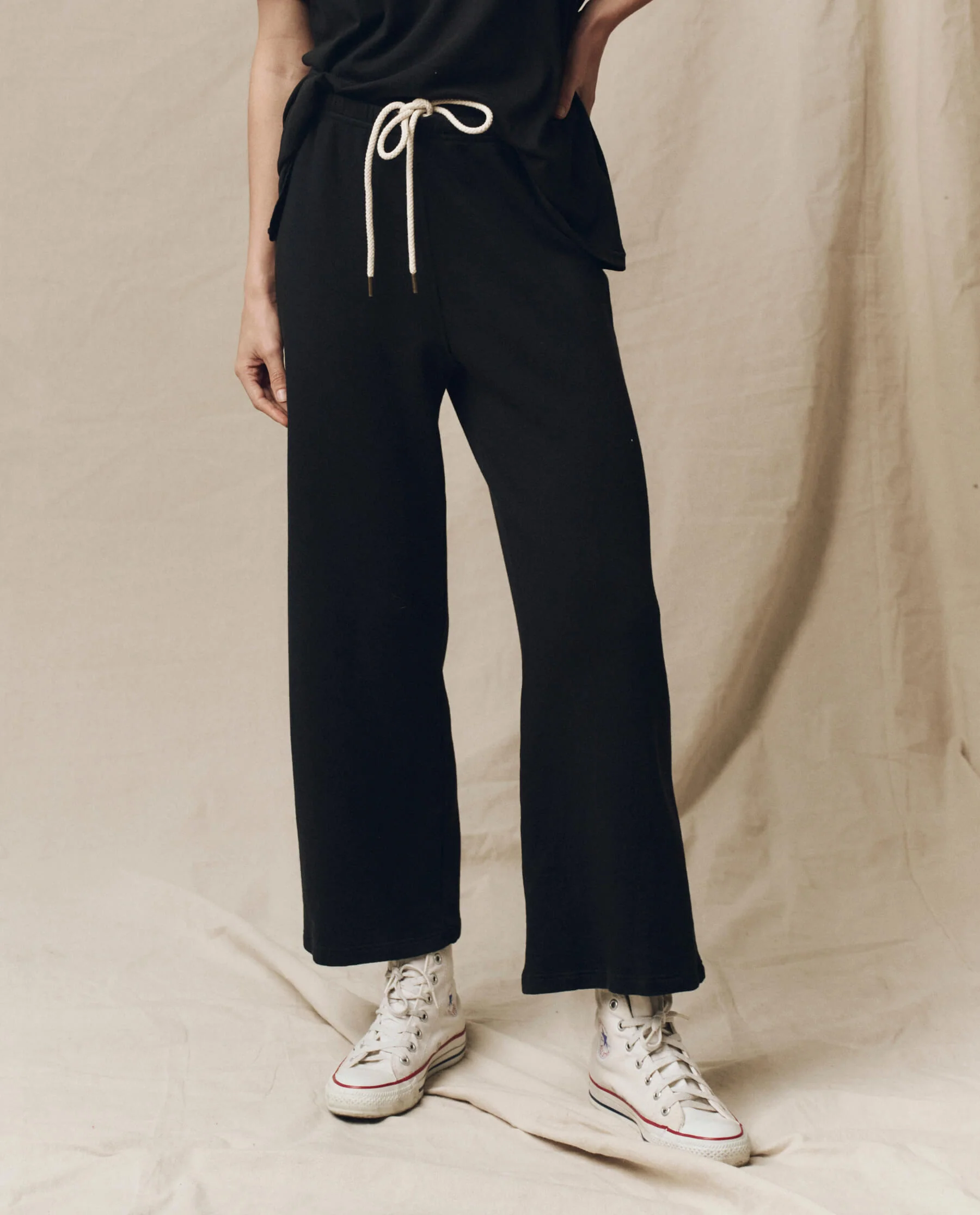 2752-the-lap-sweatpant.-solid-almost-black-1.webp The Lap Sweatpant. Solid -- Almost Black