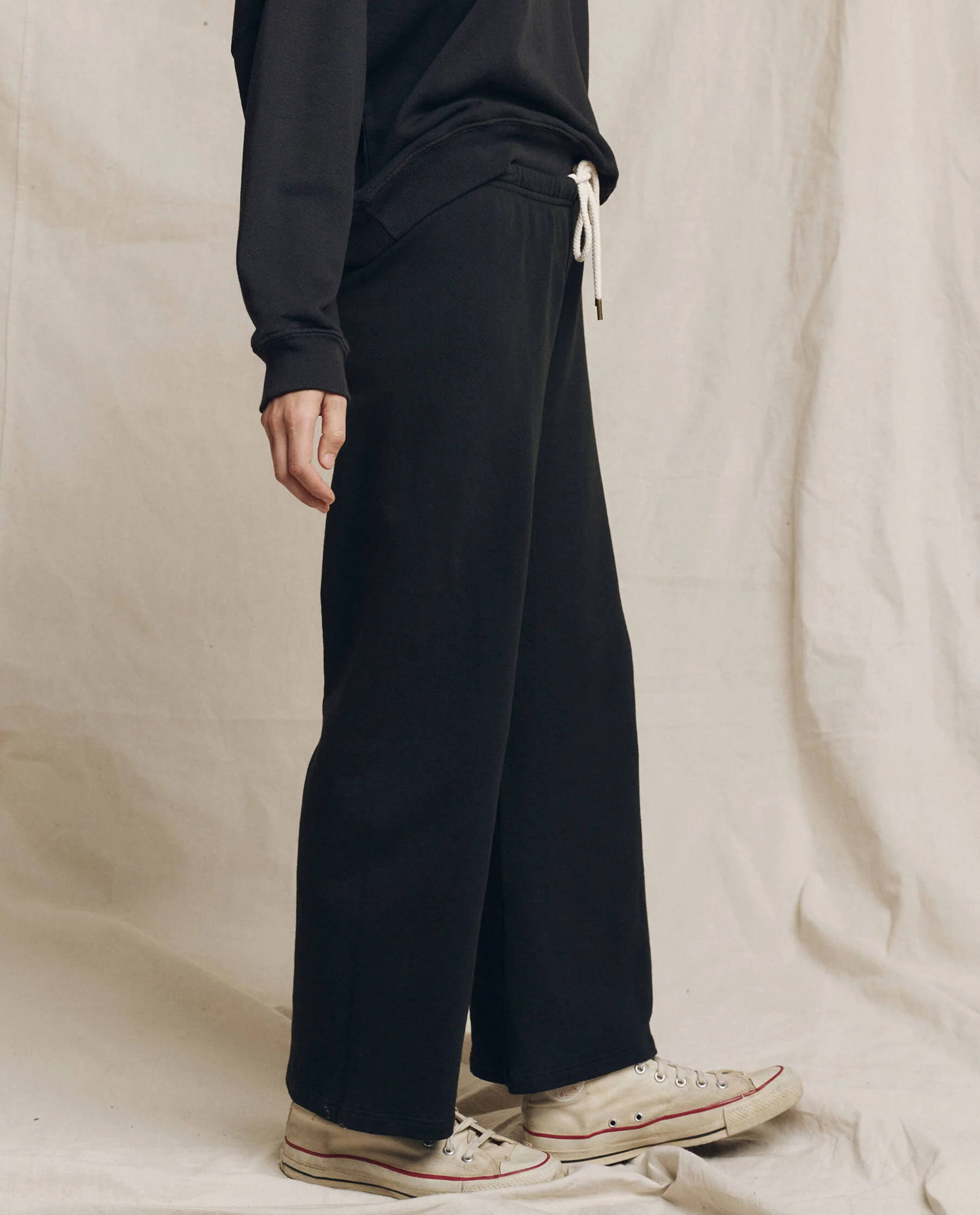 2752-the-lap-sweatpant.-solid-almost-black-2.webp The Lap Sweatpant. Solid -- Almost Black