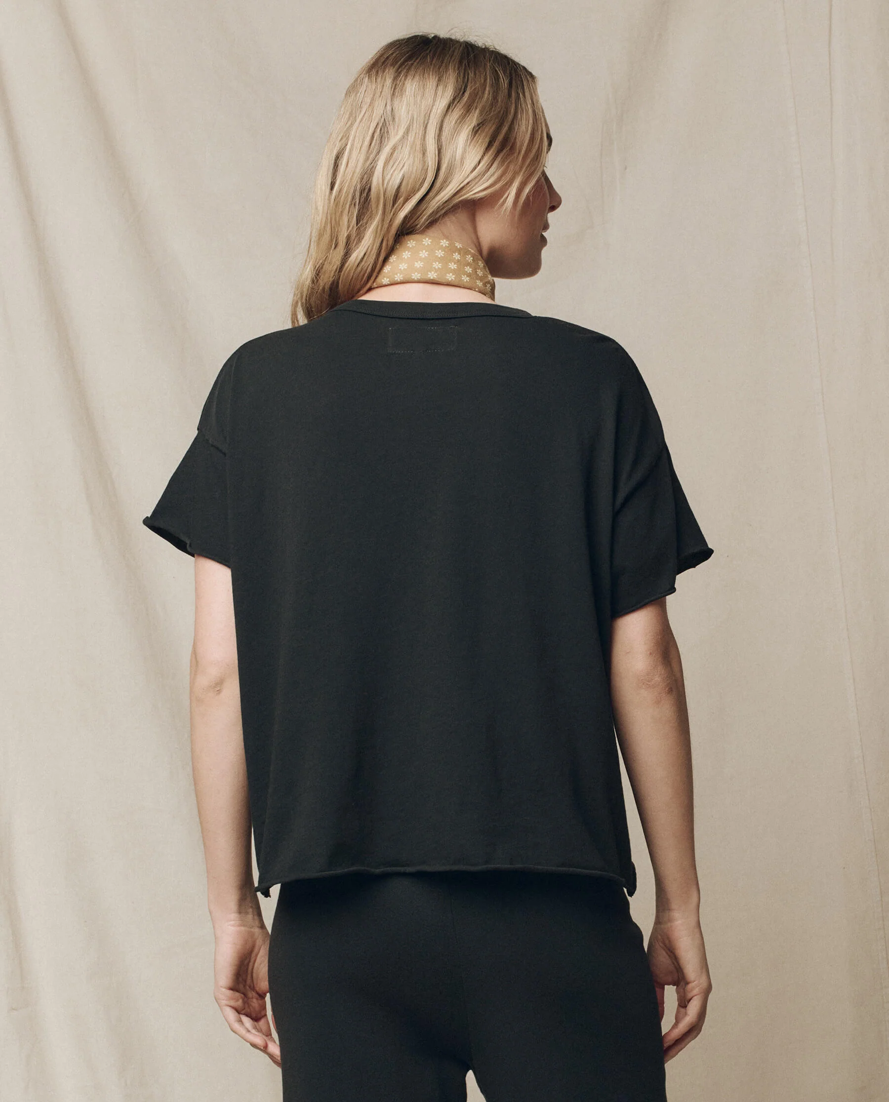2793-the-crop-tee.-solid-almost-black-3.webp The Crop Tee. Solid -- Almost Black