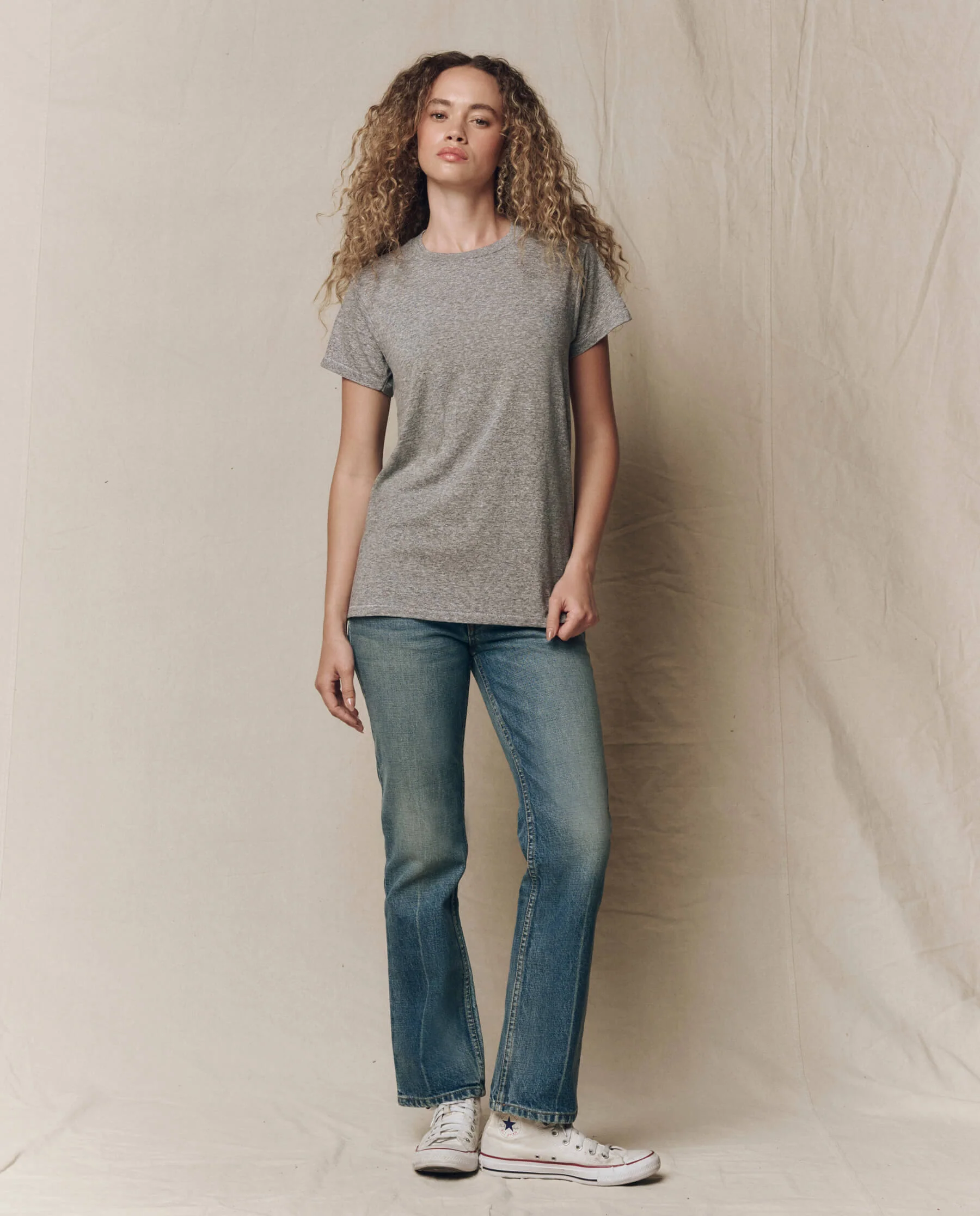 2938-the-slim-tee.-solid-heather-grey-2.webp The Slim Tee. Solid -- Heather Grey
