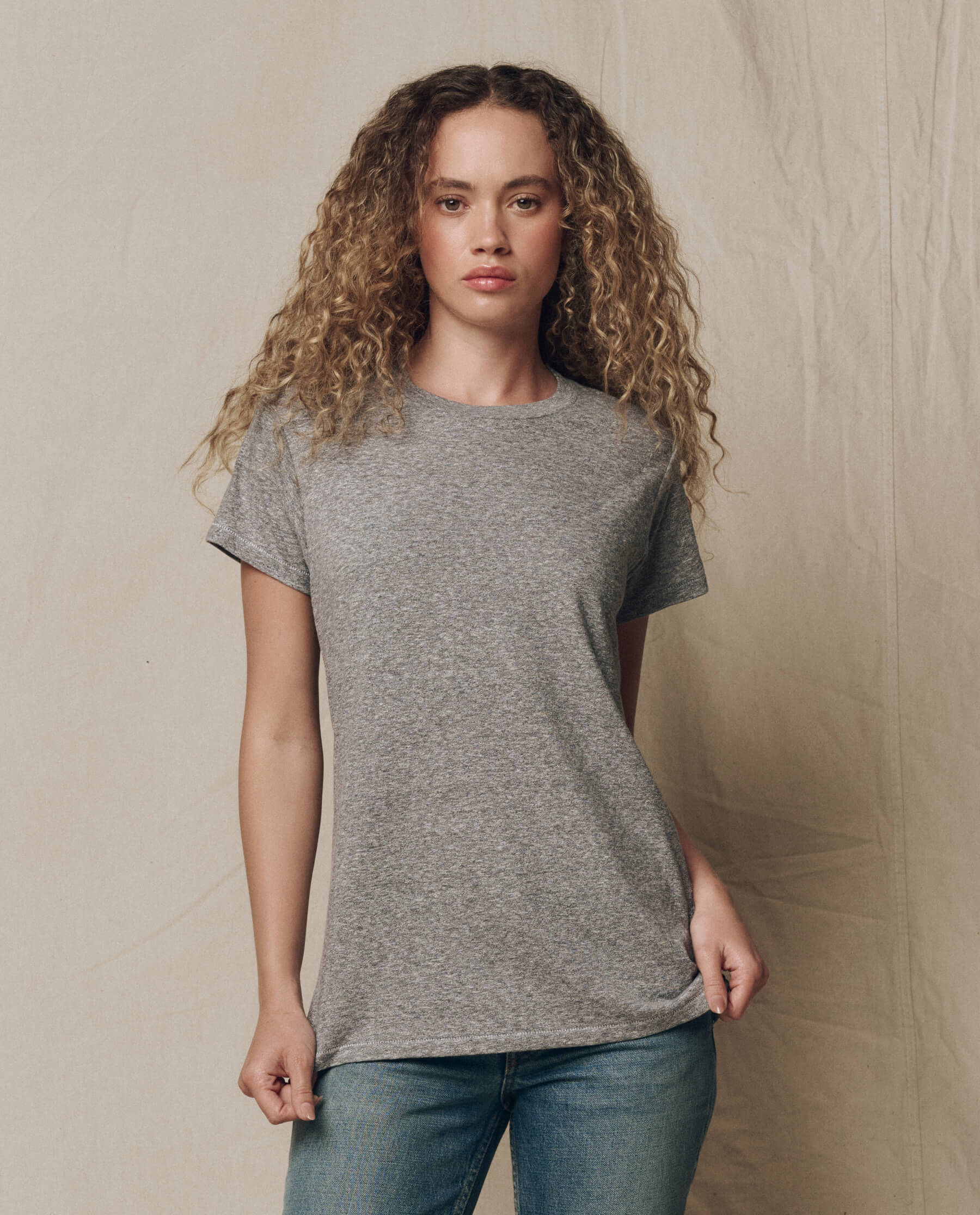 2938-the-slim-tee.-solid-heather-grey-3.jpg The Slim Tee. Solid -- Heather Grey