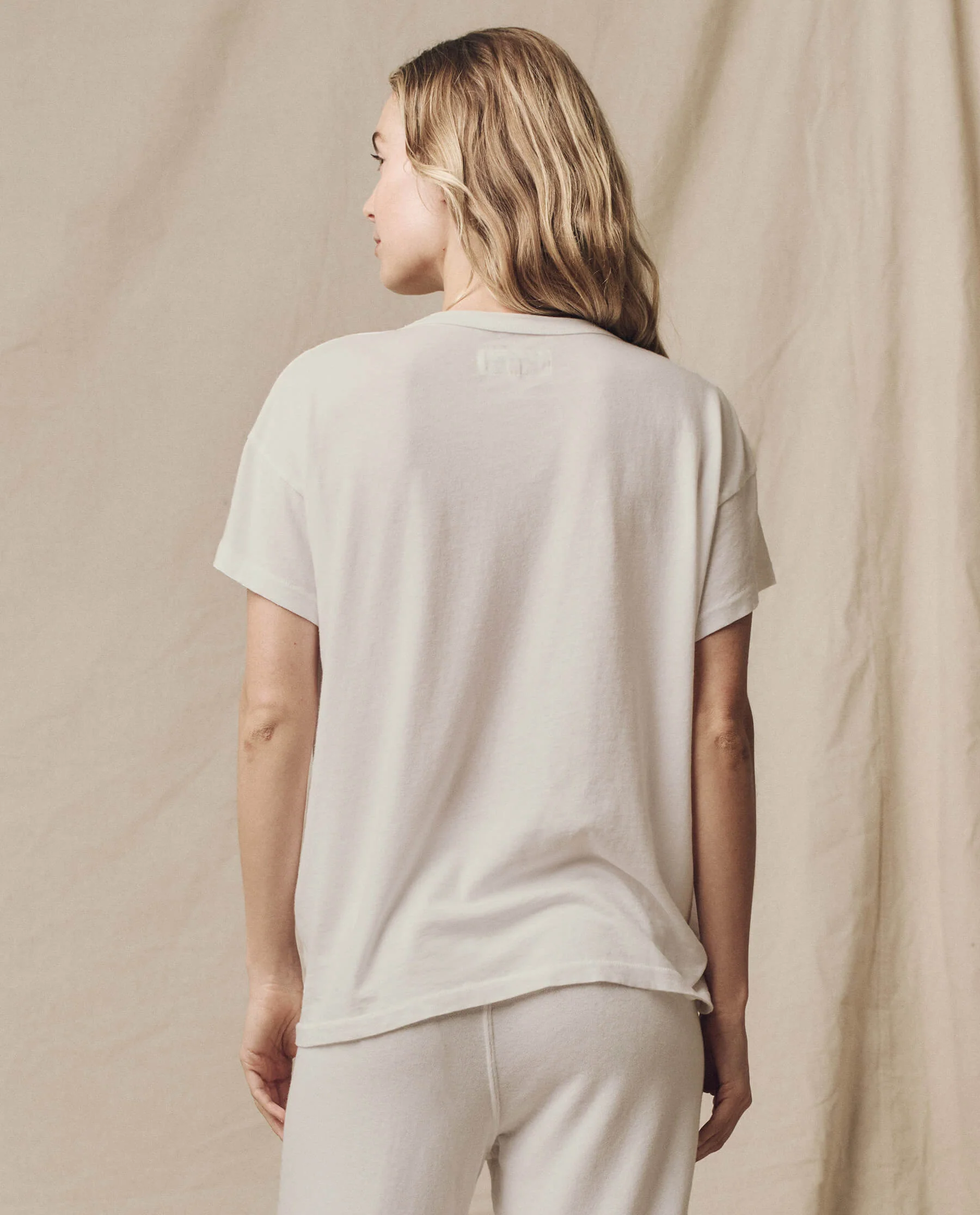 2992-the-boxy-crew.-solid-washed-white-2.webp The Boxy Crew. Solid -- Washed White