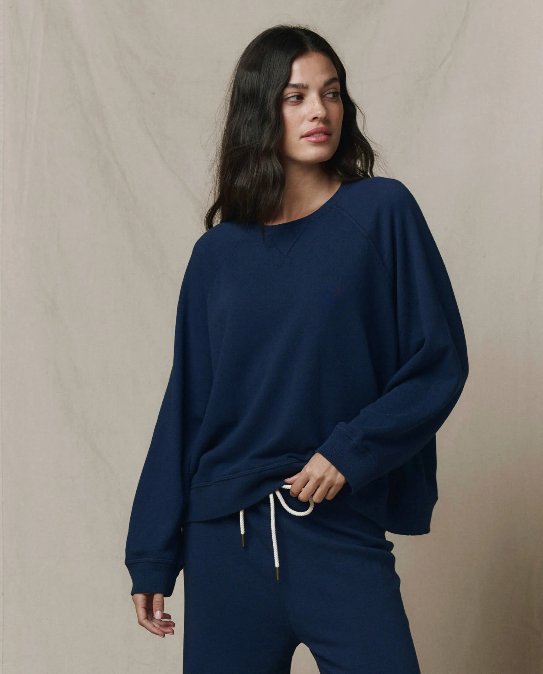 3011-the-slouch-sweatshirt.-solid-true-navy-1.webp The Slouch Sweatshirt. Solid -- True Navy