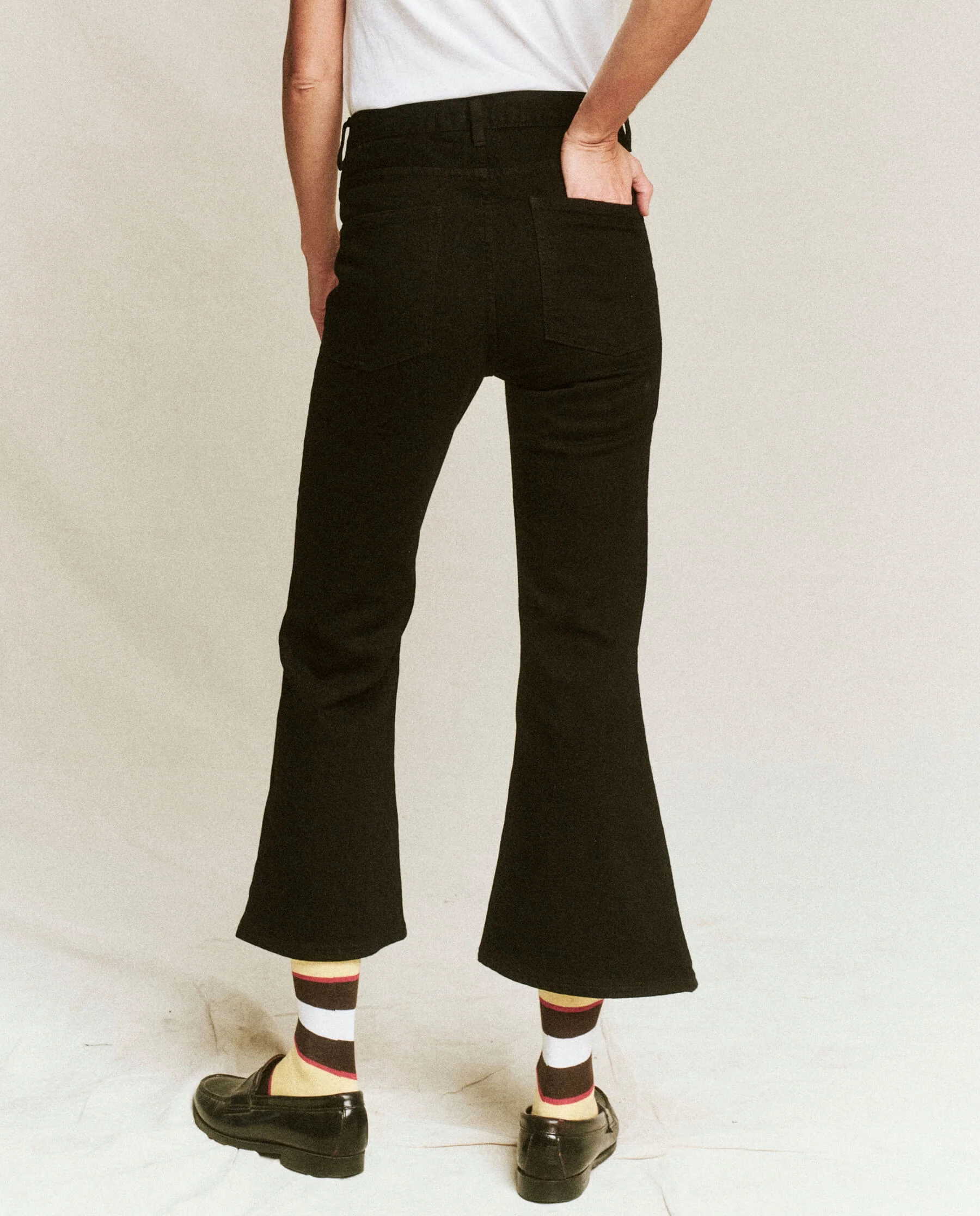 3121-the-kick-bell-jean.-carbon-3.webp The Kick Bell Jean. -- Carbon