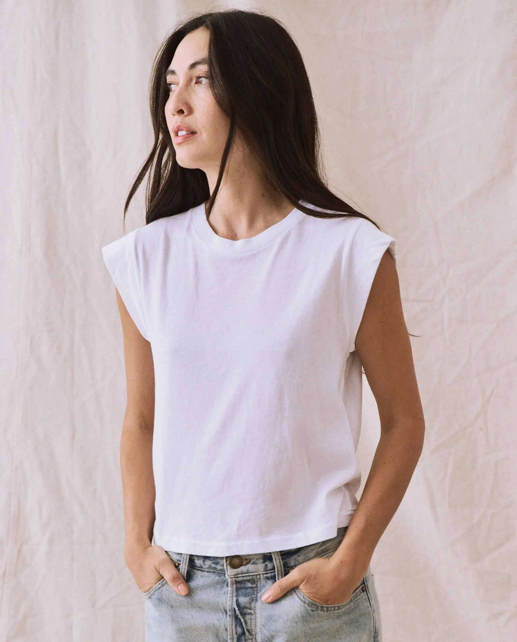 3261-the-peak-shoulder-tee.-true-white-1.webp The Peak Shoulder Tee. -- True White