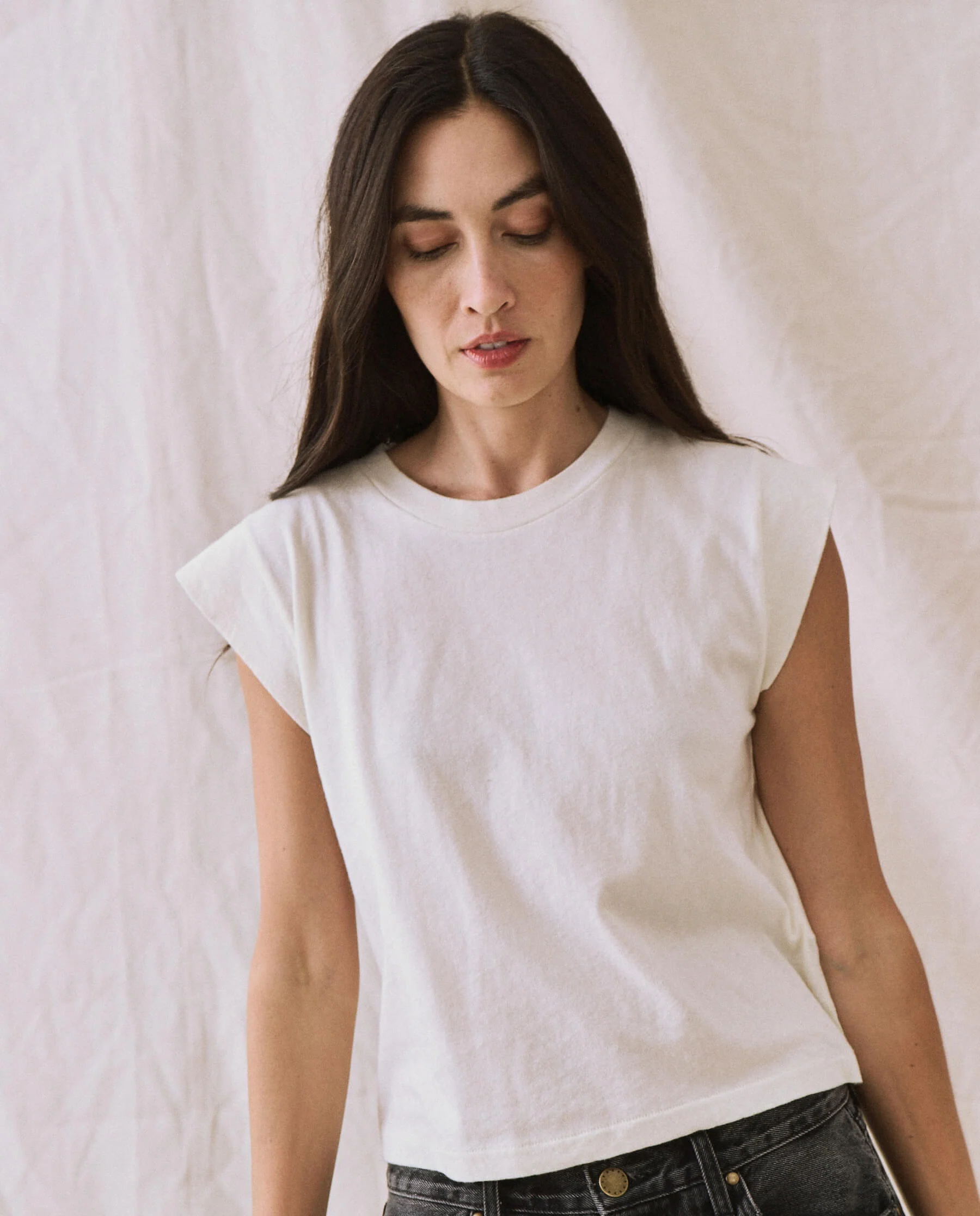 3271-the-peak-shoulder-tee.-washed-white-1.webp The Peak Shoulder Tee. -- Washed White