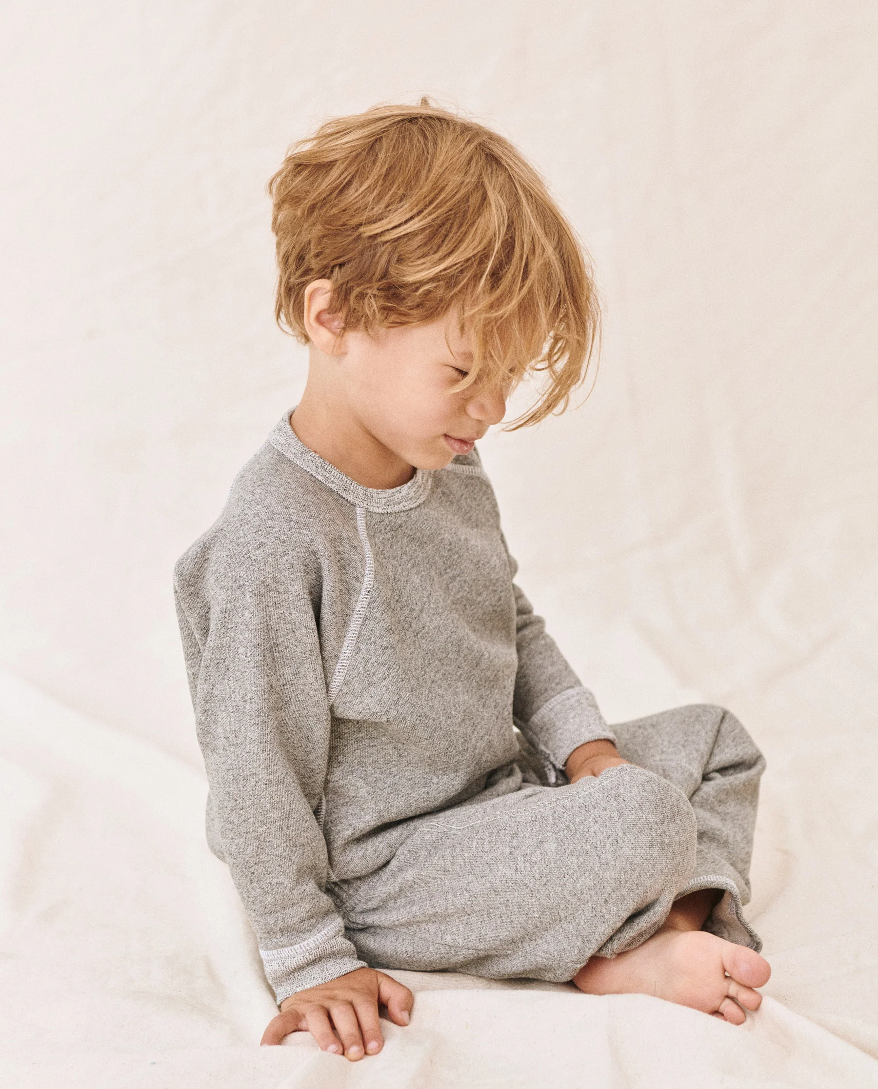 3390-the-little-college-sweatshirt.-solid-varsity-grey-2.webp The Little College Sweatshirt. Solid -- Varsity Grey