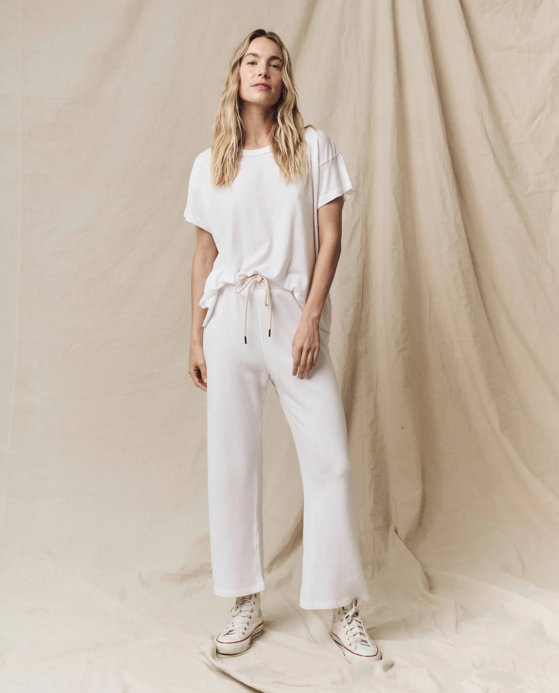 3408-the-boxy-crew.-solid-true-white-3.webp The Boxy Crew. Solid -- True White