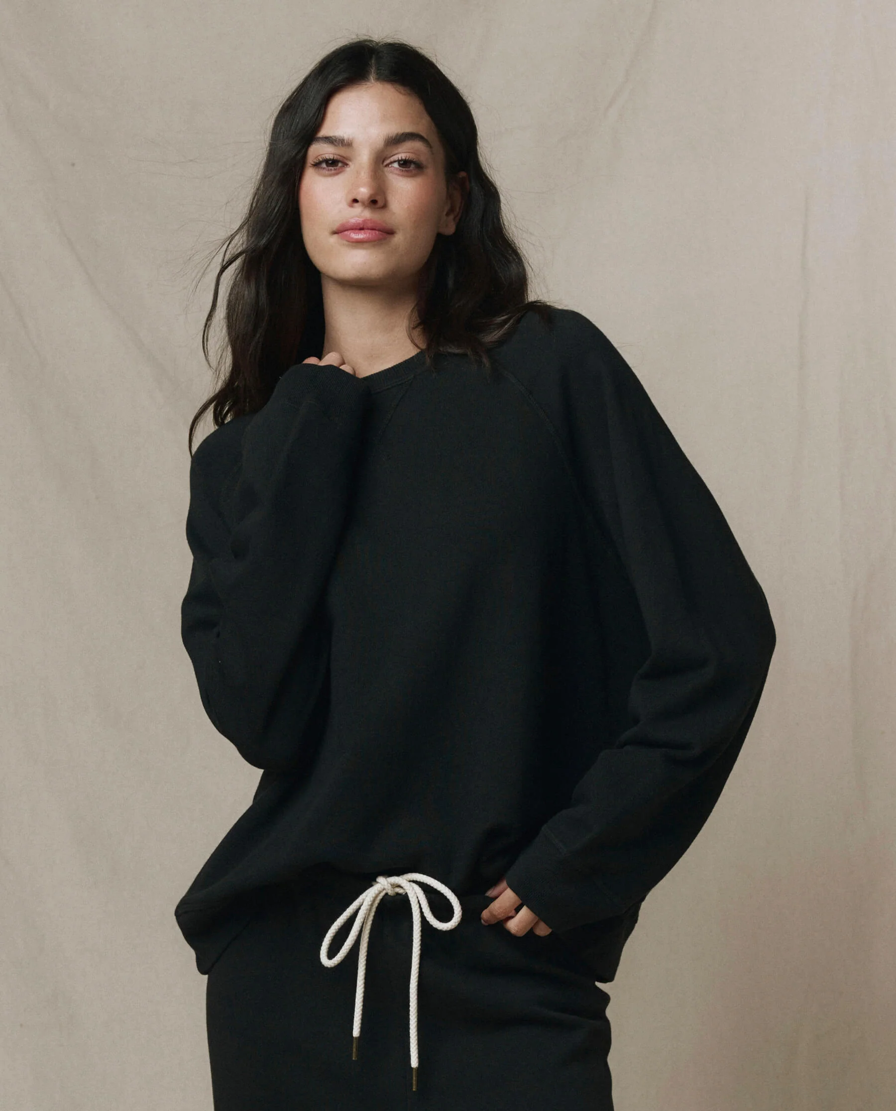 3455-the-slouch-sweatshirt.-solid-almost-black-1.webp The Slouch Sweatshirt. Solid -- Almost Black