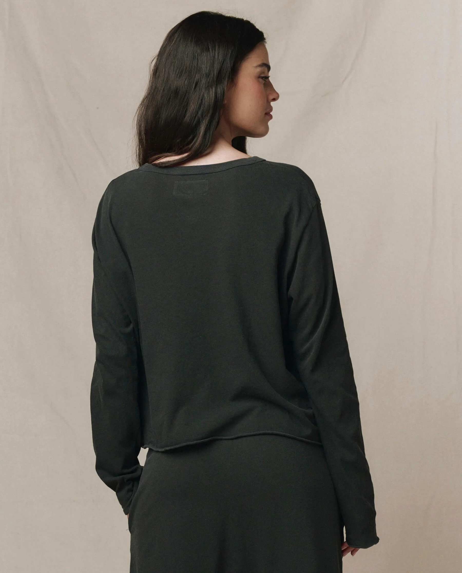 The Long Sleeve Crop Tee. -- Washed Black