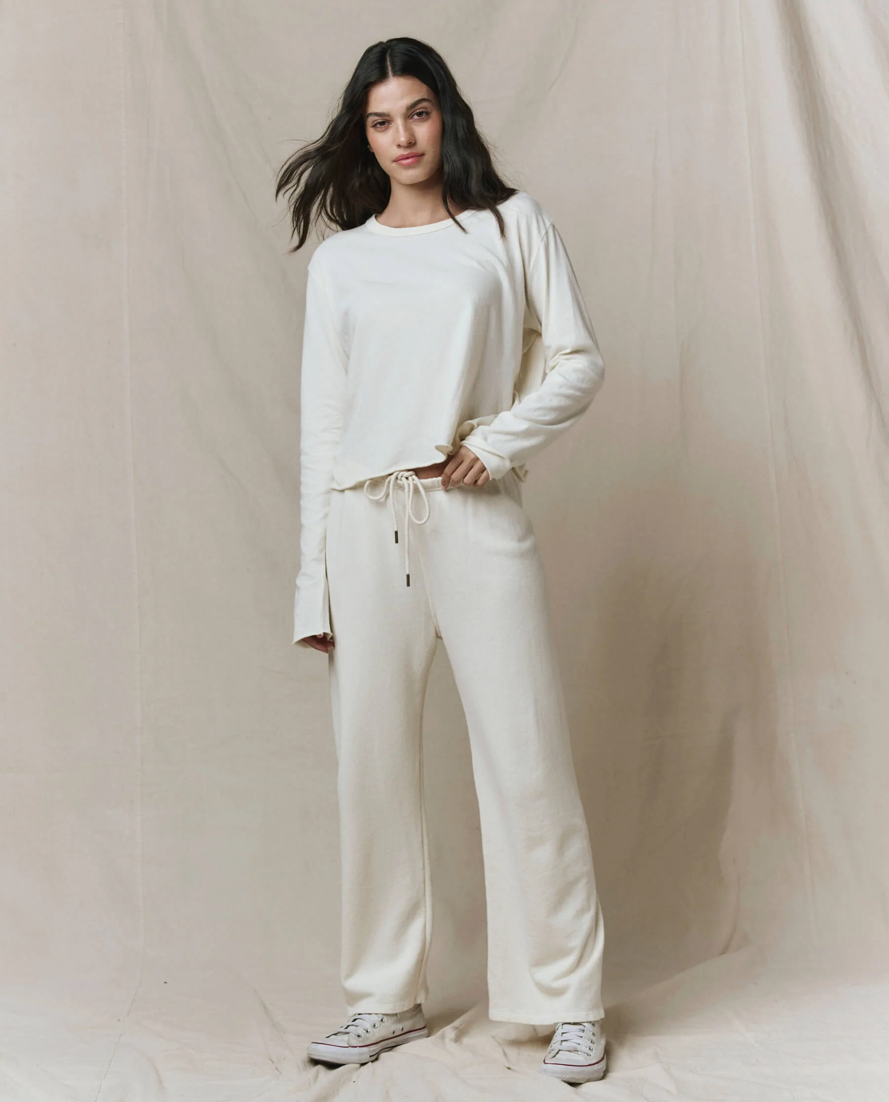 3600-the-long-sleeve-crop-tee.-washed-white-3.webp The Long Sleeve Crop Tee. -- Washed White