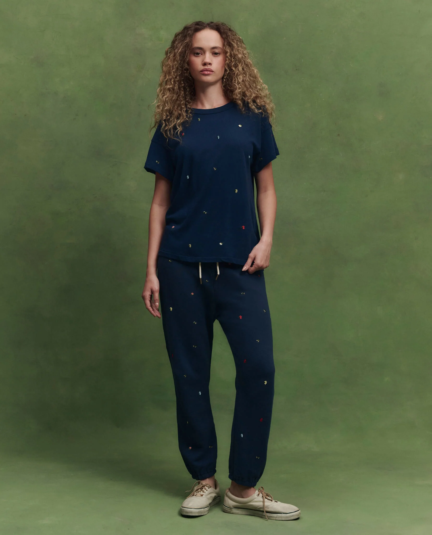 The Boxy Crew w/ Tossed Floral Embroidery. -- Navy