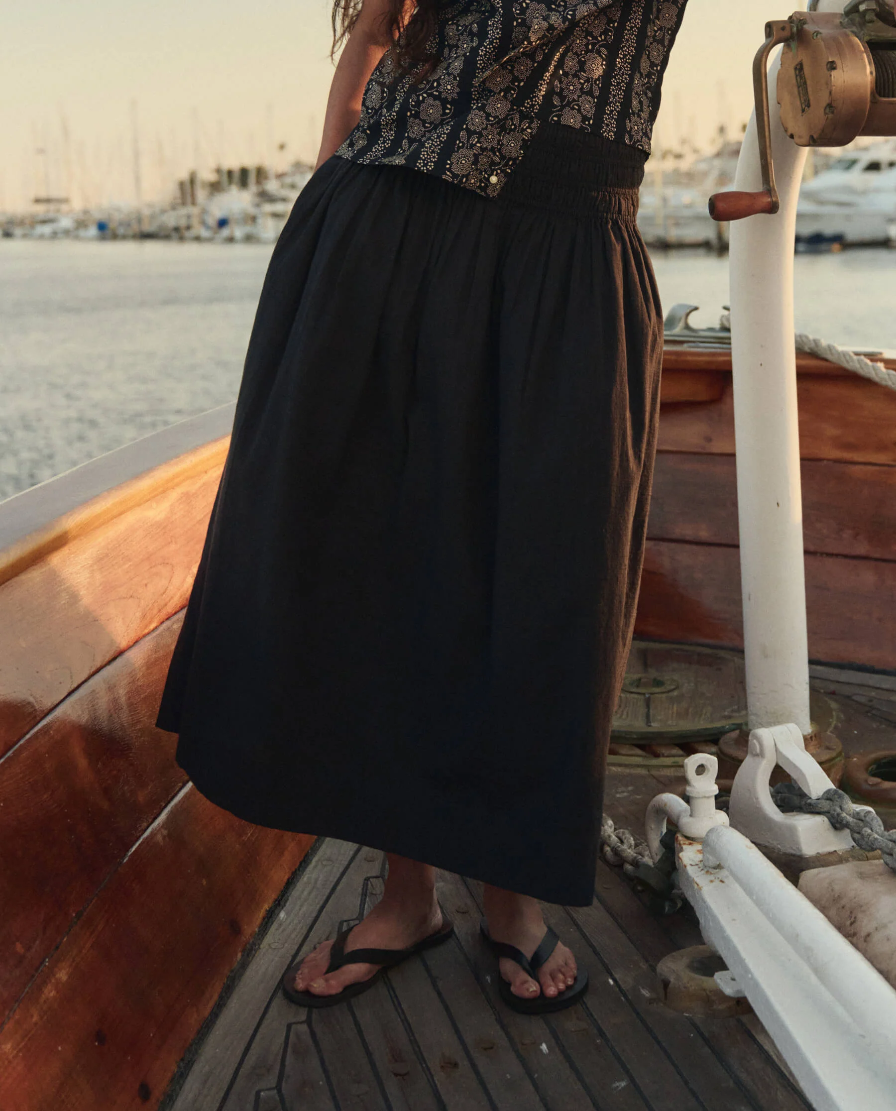 The Viola Skirt. -- Black