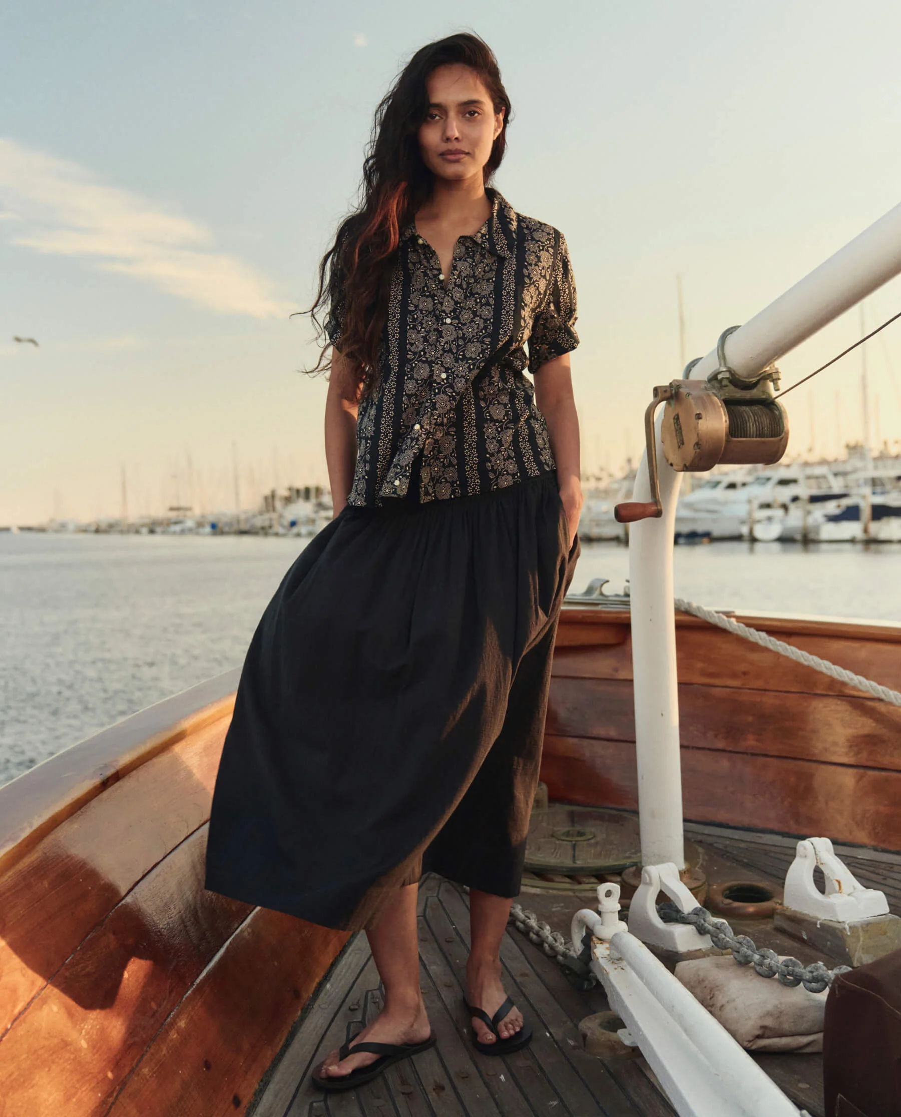 The Viola Skirt. -- Black