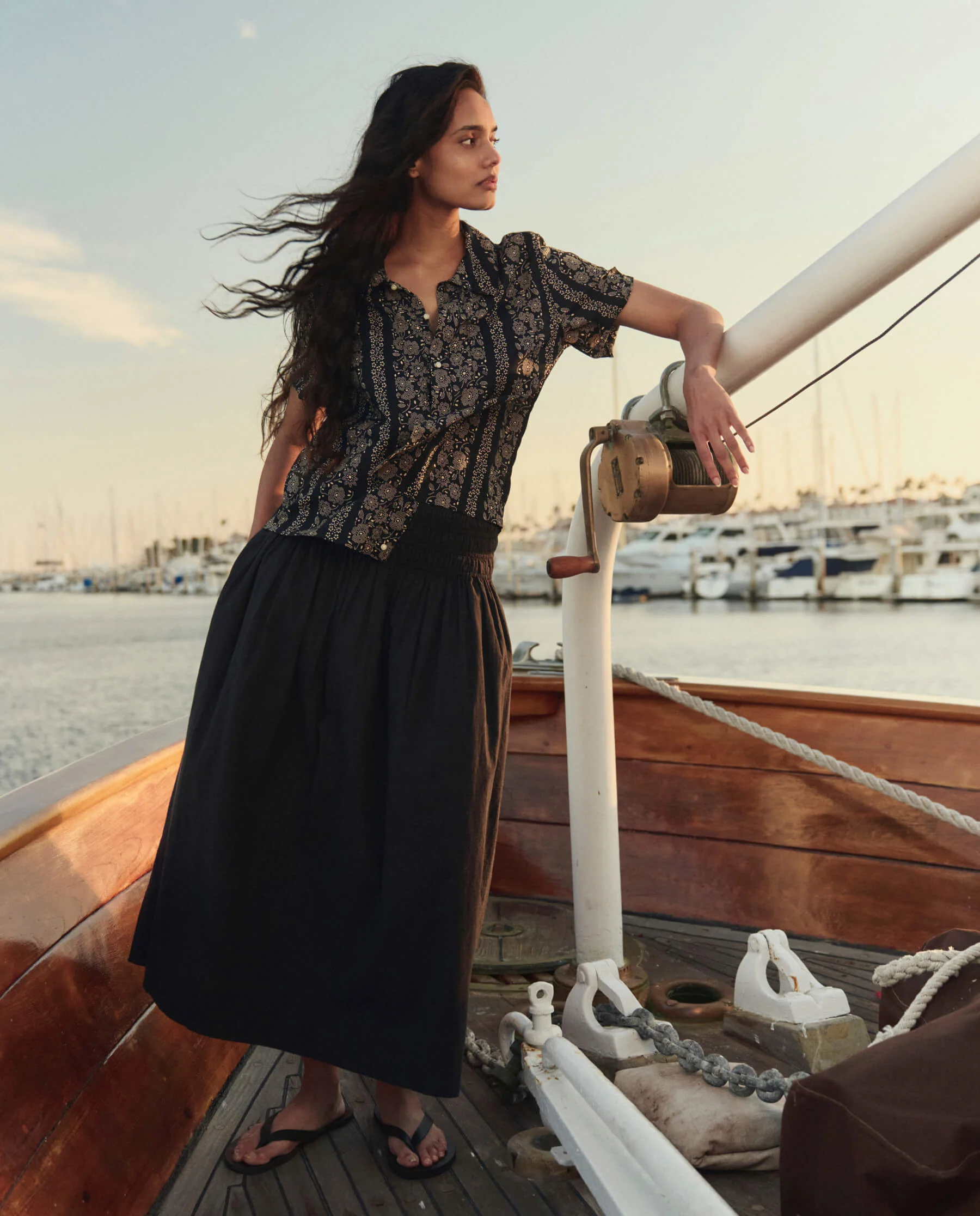 The Viola Skirt. -- Black
