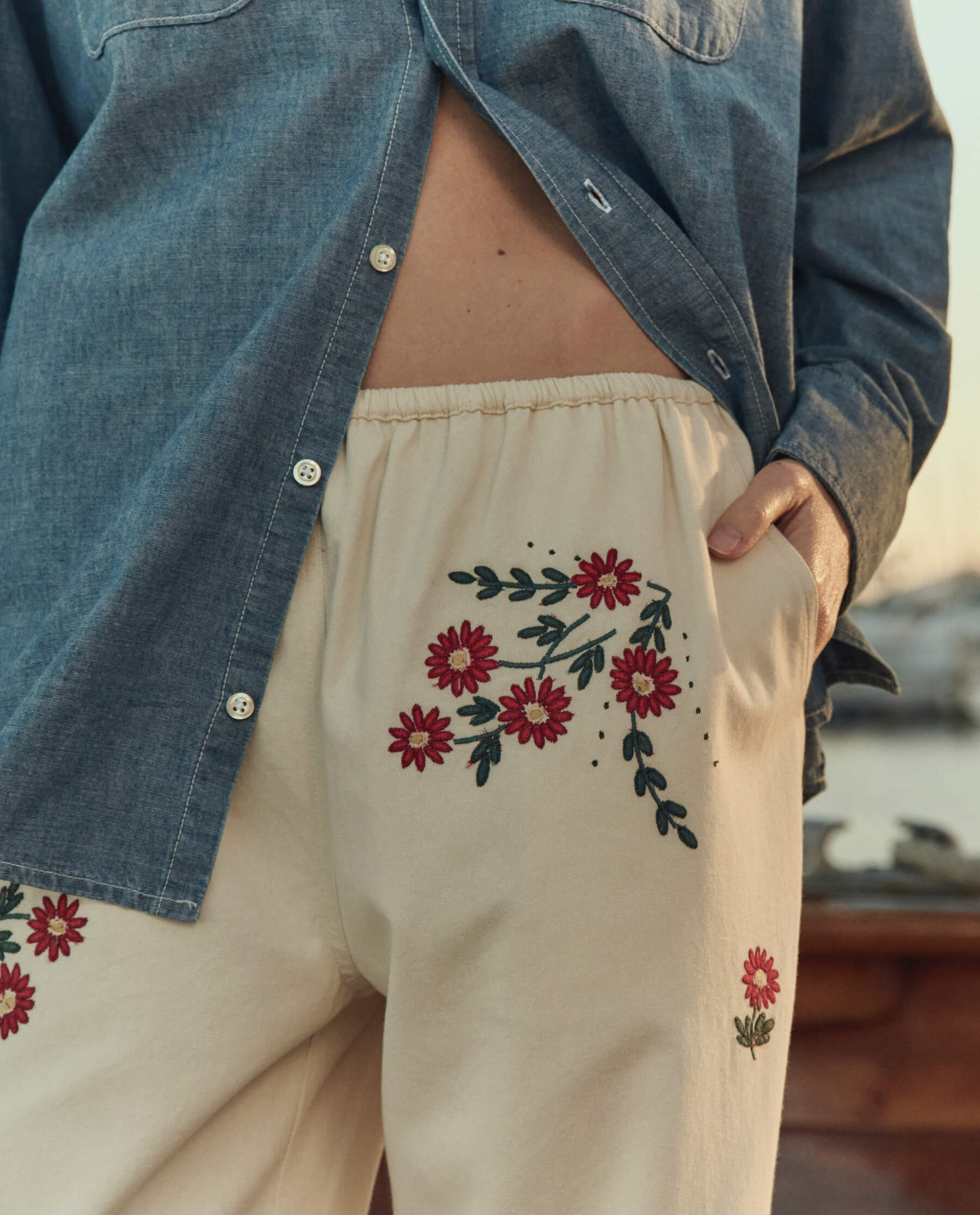 574-the-easy-pant.-natural-with-field-floral-emb-1.jpg The Easy Pant. -- Natural With Field Floral Emb