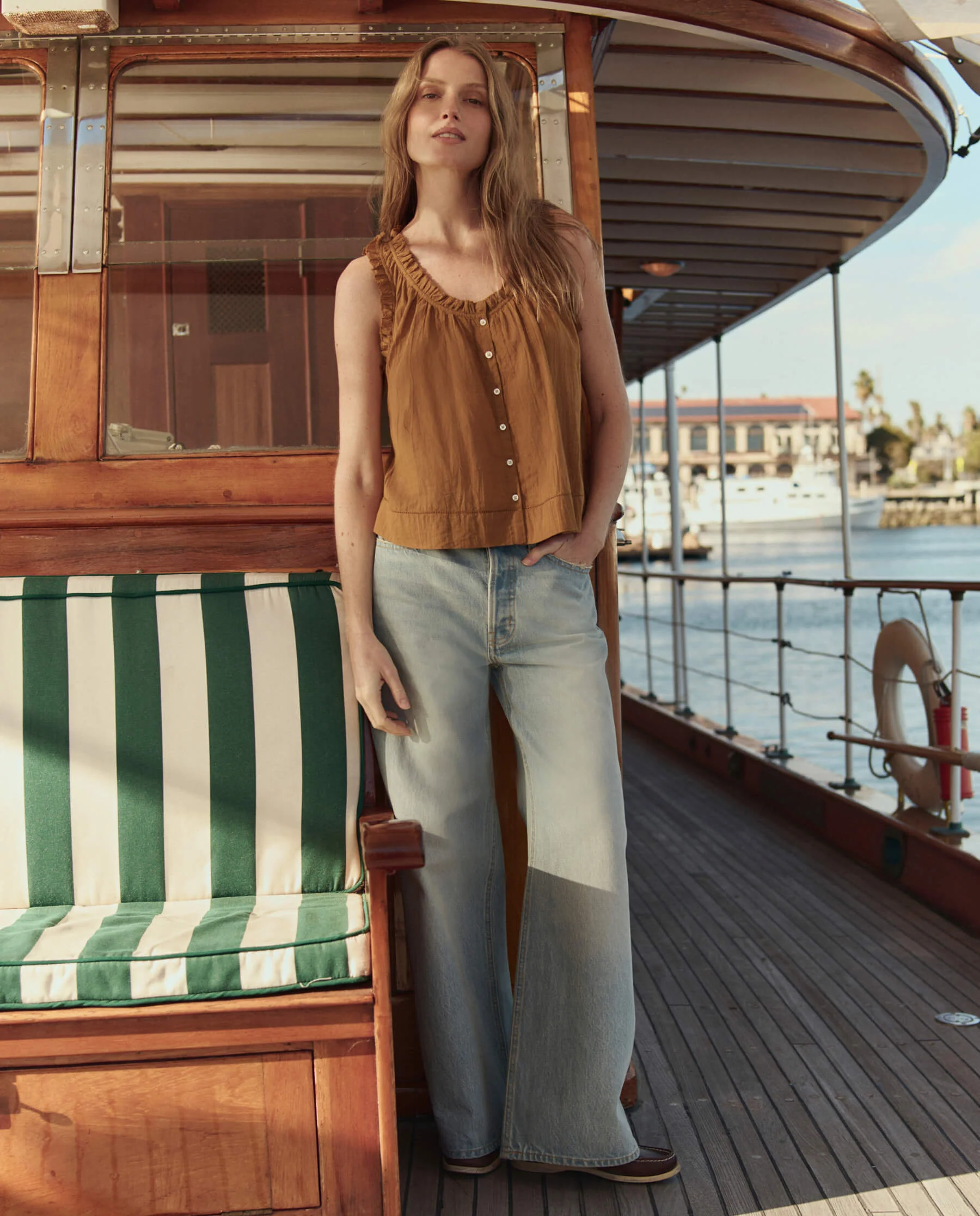 The Vignette Top. -- Clay