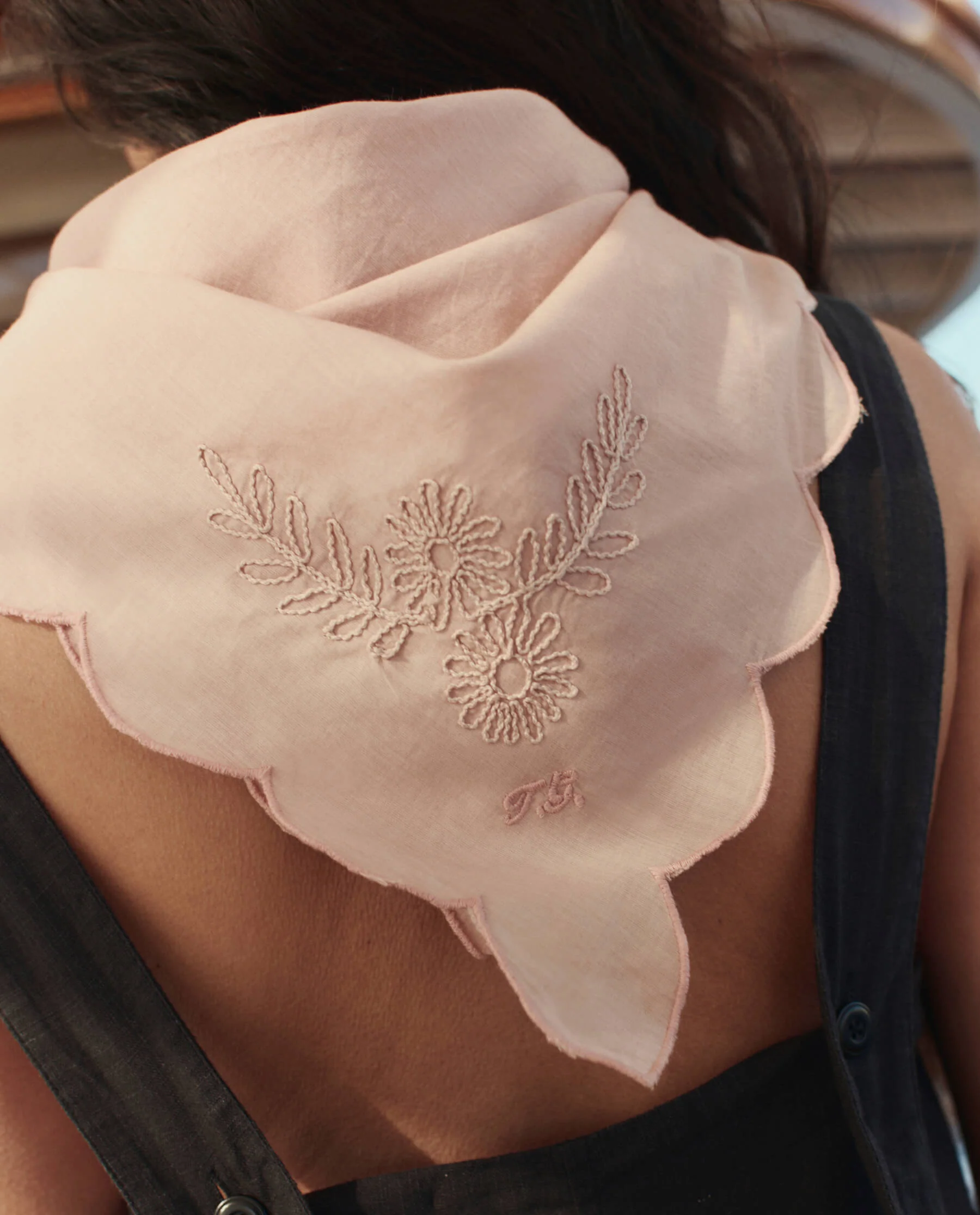 The Scalloped Bandana. -- Petal