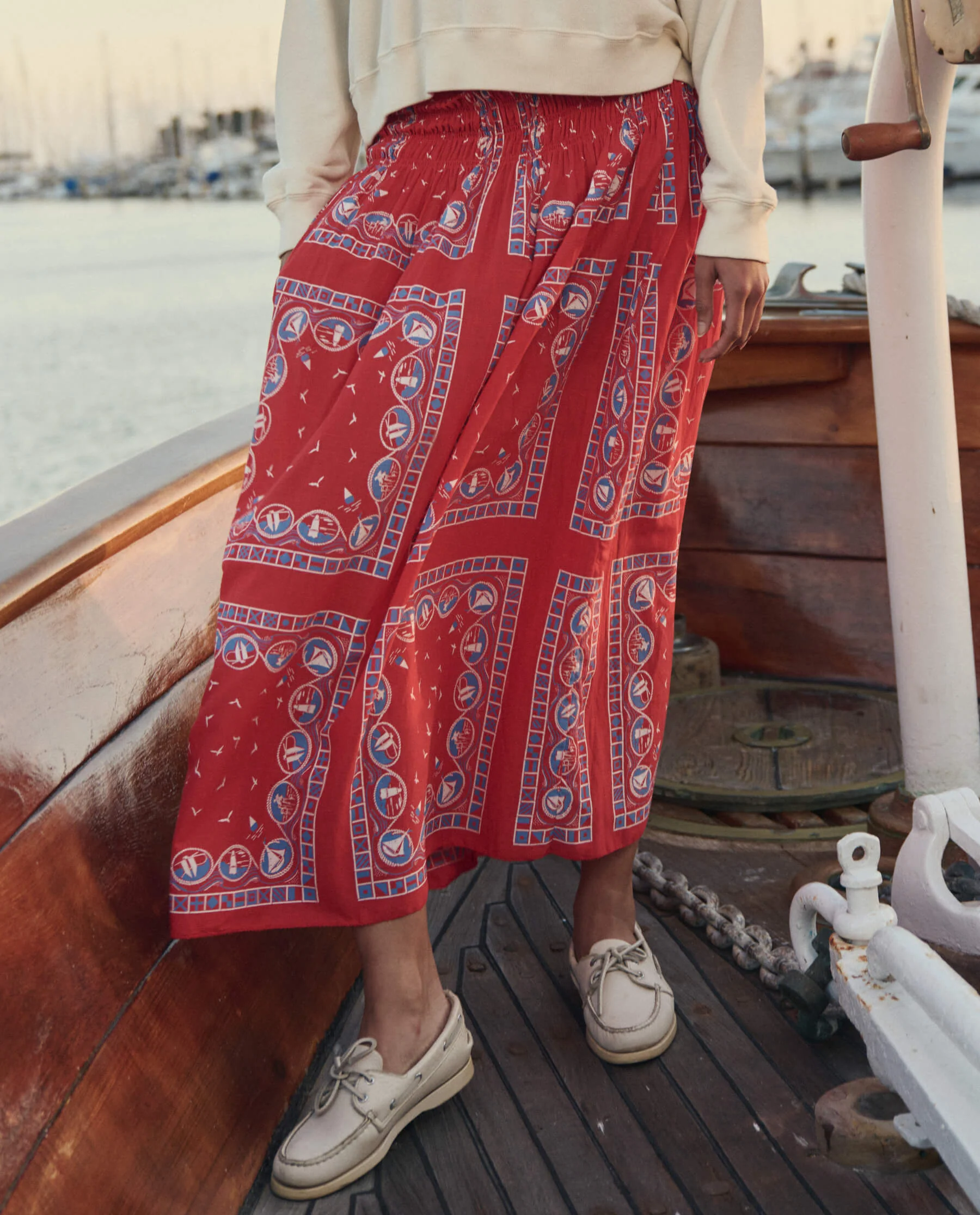671-the-canary-skirt.-red-sailboat-bandana-1.webp The Canary Skirt. -- Red Sailboat Bandana