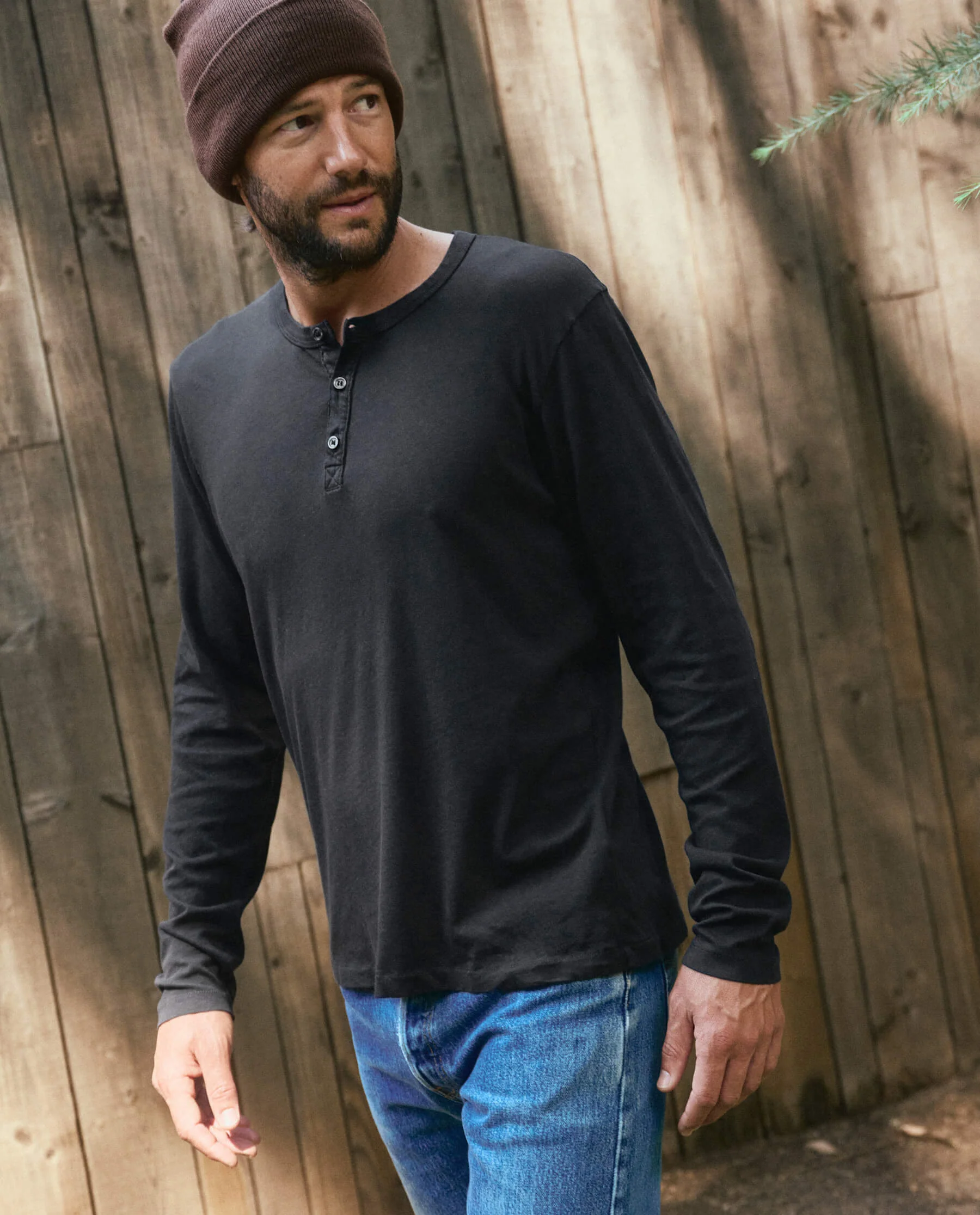 708-the-men-s-slim-henley.-almost-black-1.webp The Men's Slim Henley. -- Almost Black