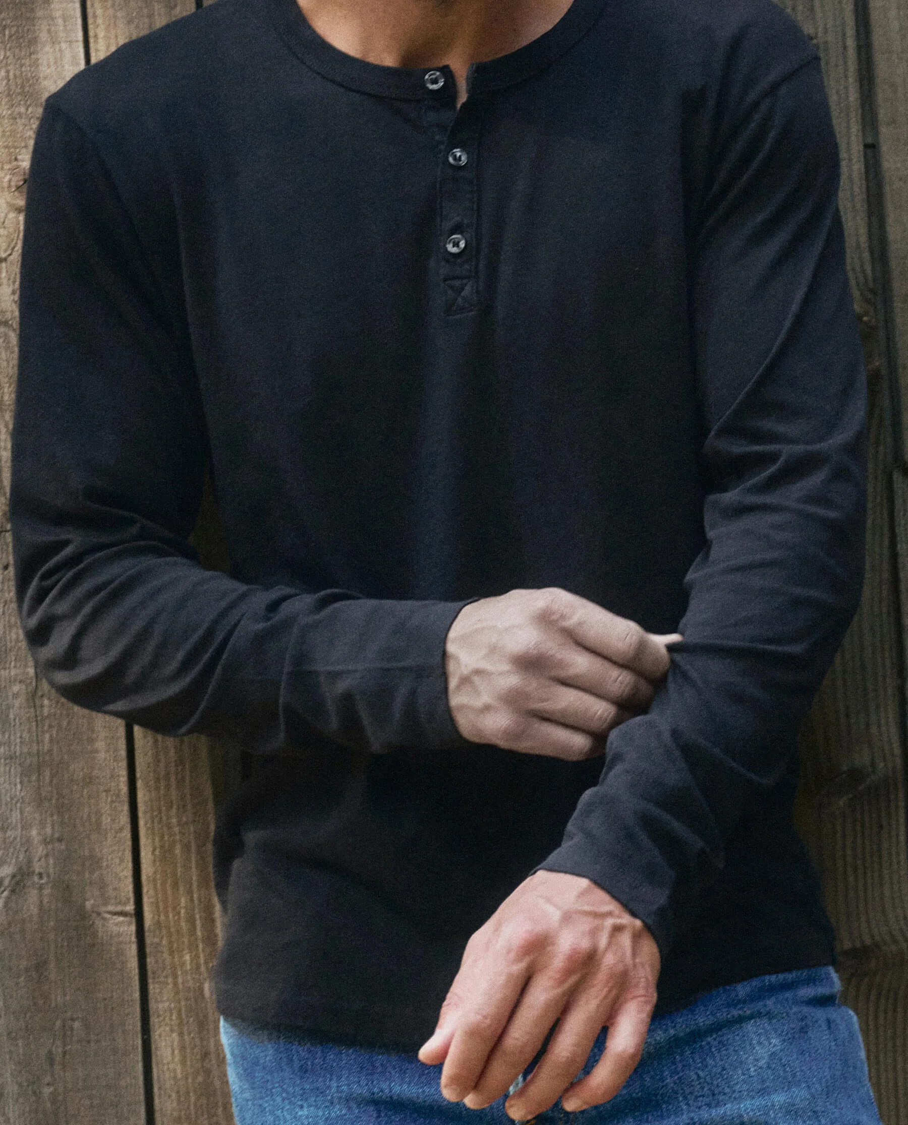 708-the-men-s-slim-henley.-almost-black-4.webp The Men's Slim Henley. -- Almost Black