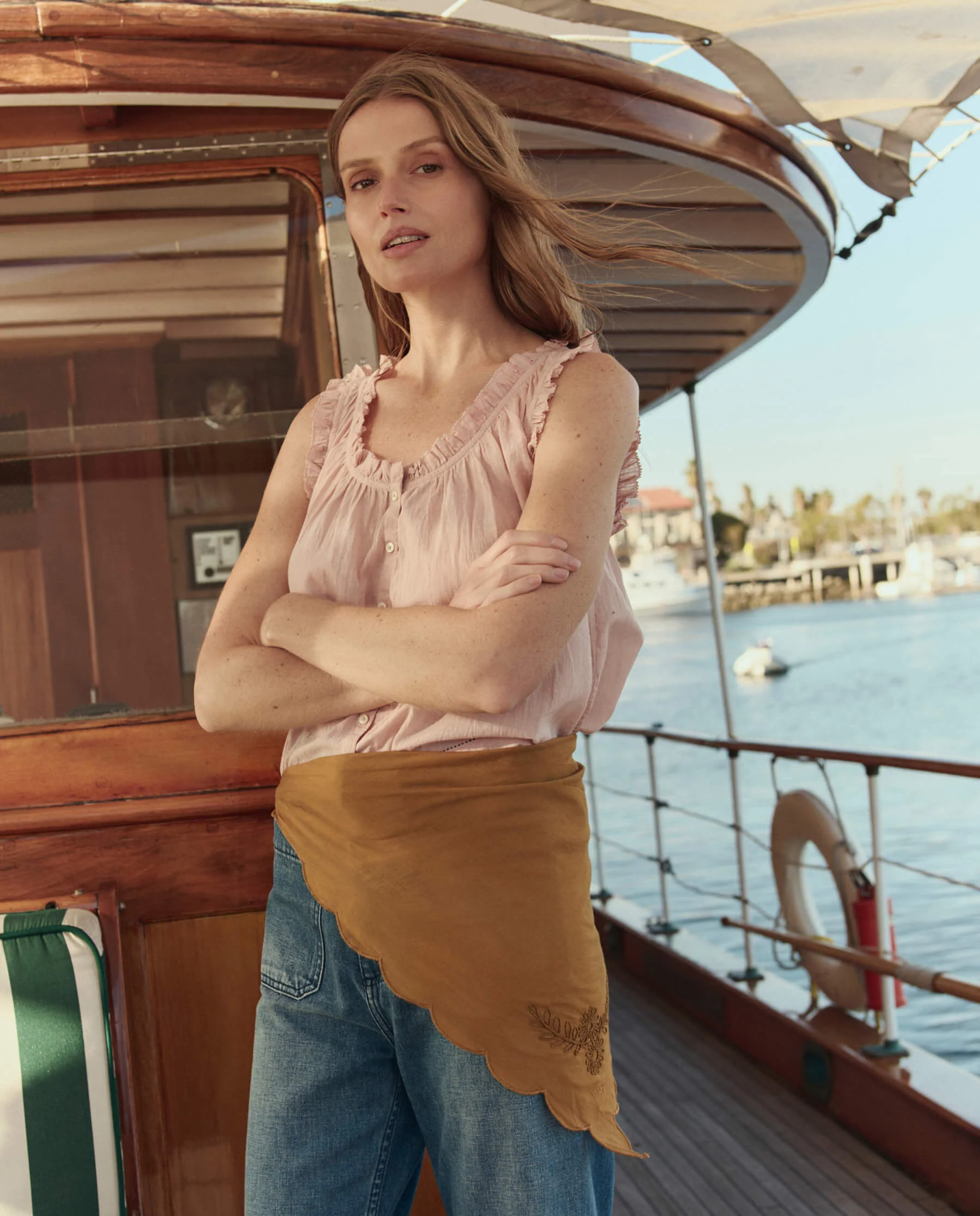 The Vignette Top. -- Petal