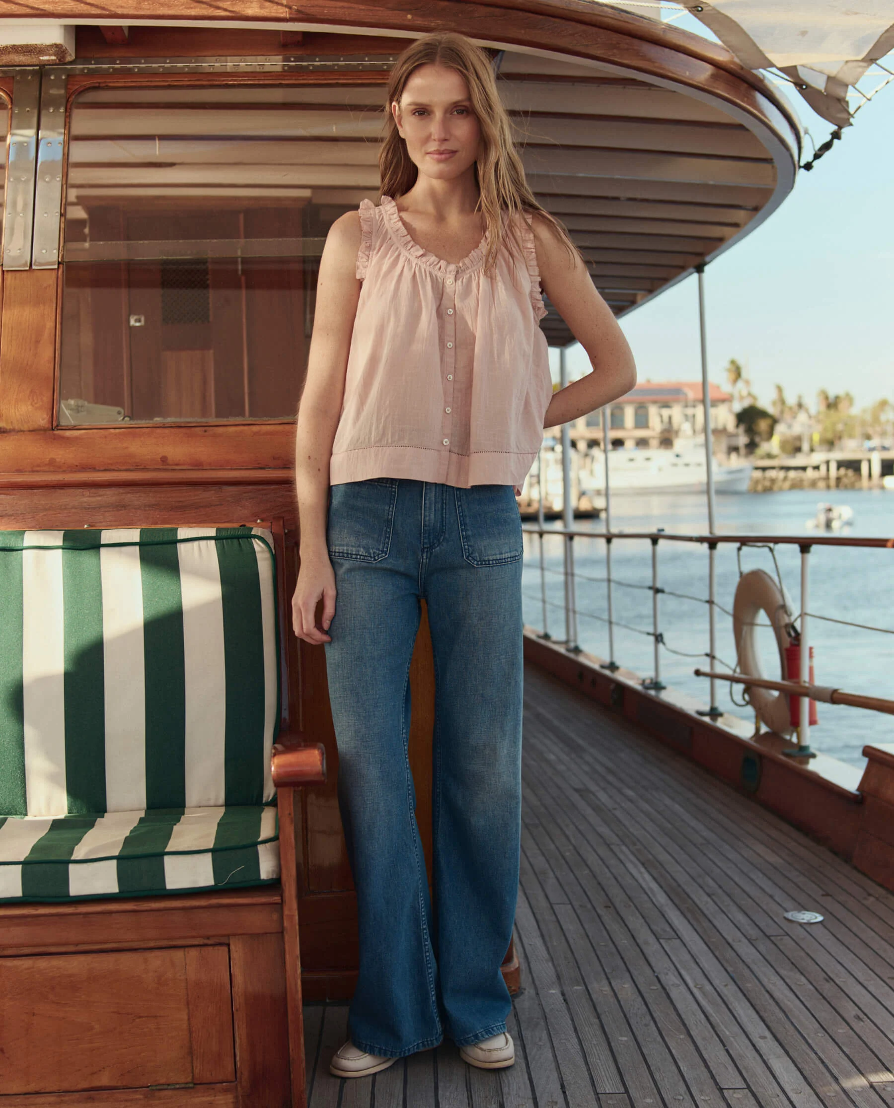 The Vignette Top. -- Petal