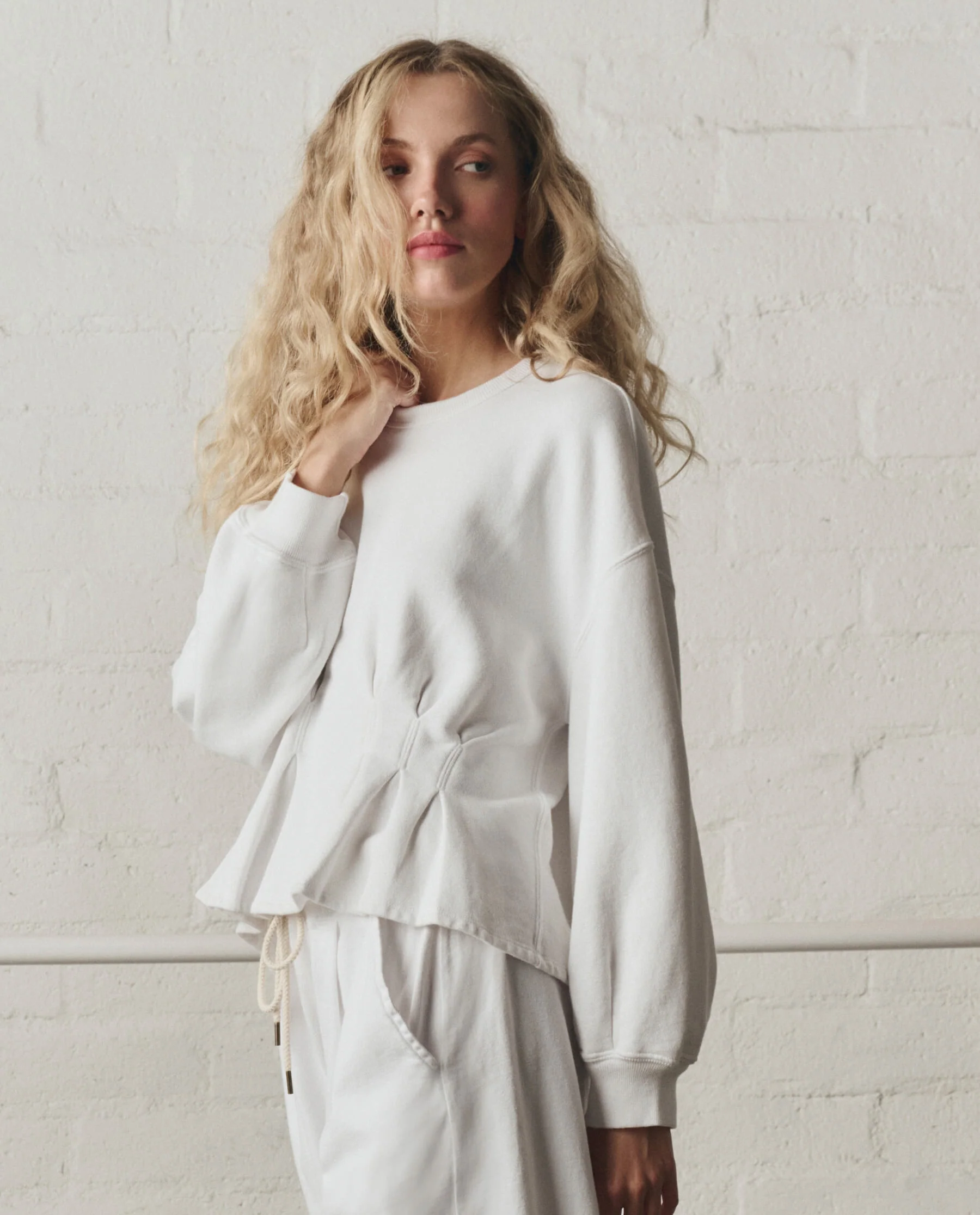 963-the-slouchy-corset-sweatshirt.-true-white-2.webp The Slouchy Corset Sweatshirt. -- True White